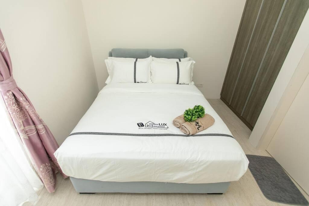 5 Stars slightly Seaview Suite By The Sea 6pax photo 3