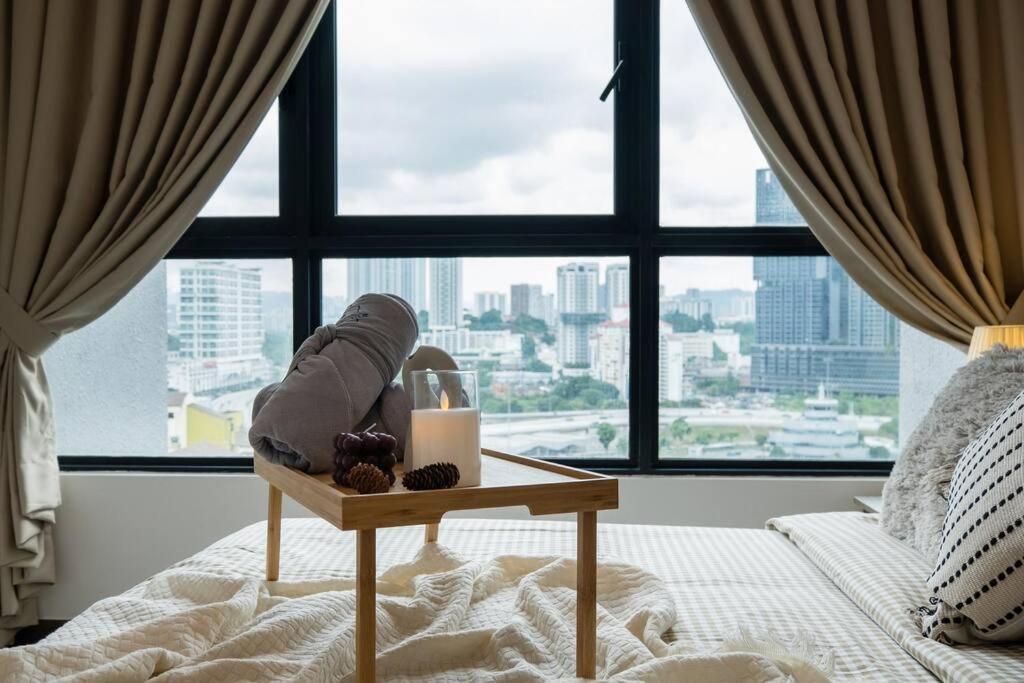 The Natural Nook Cubic Botanical Massage Chair