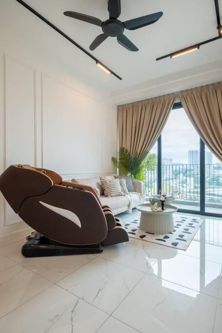 The Natural Nook Cubic Botanical Massage Chair