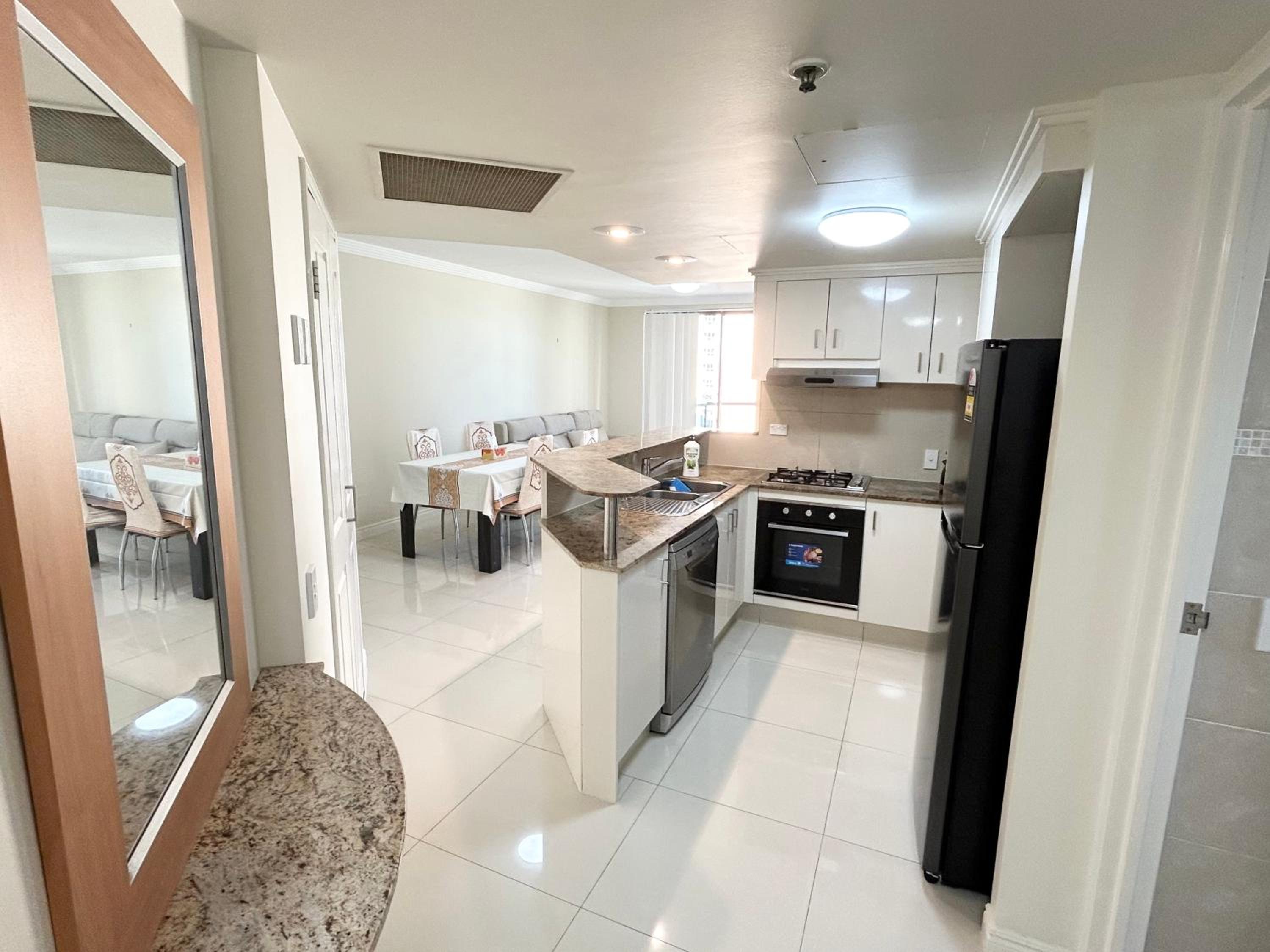 City view Rooms in shared apartment