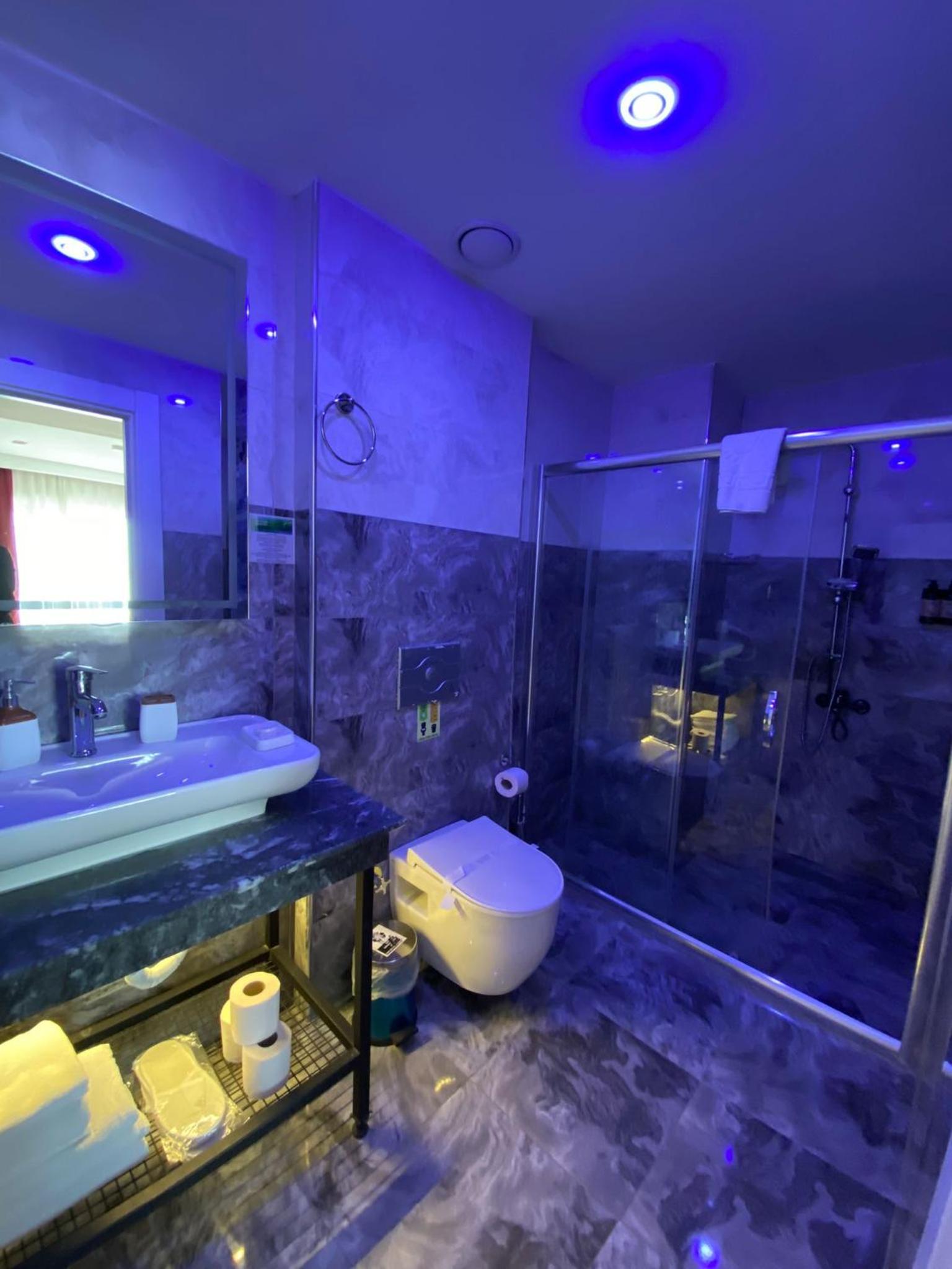 Linda Port Otel - Image 108