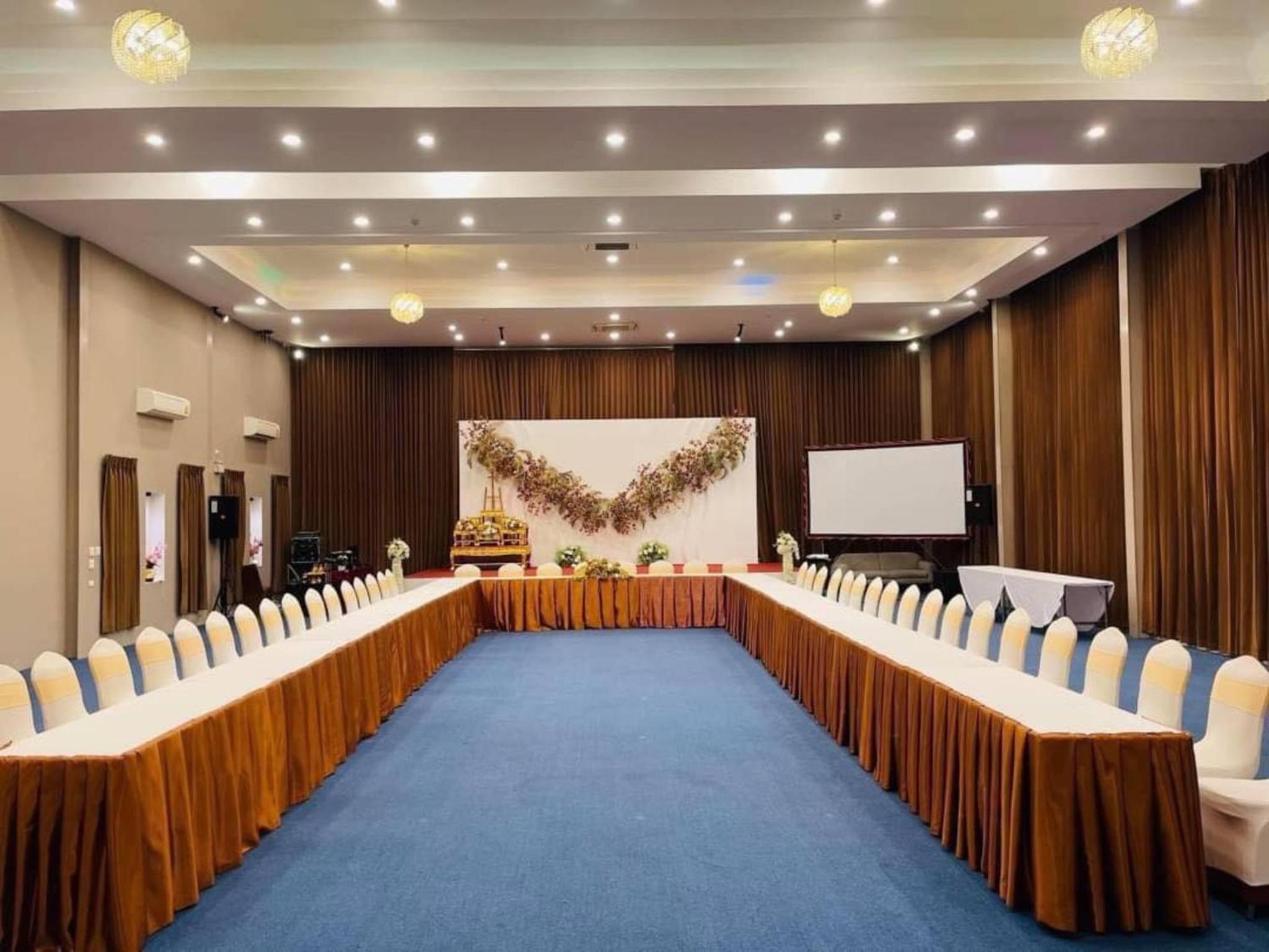 meeting & event spaces