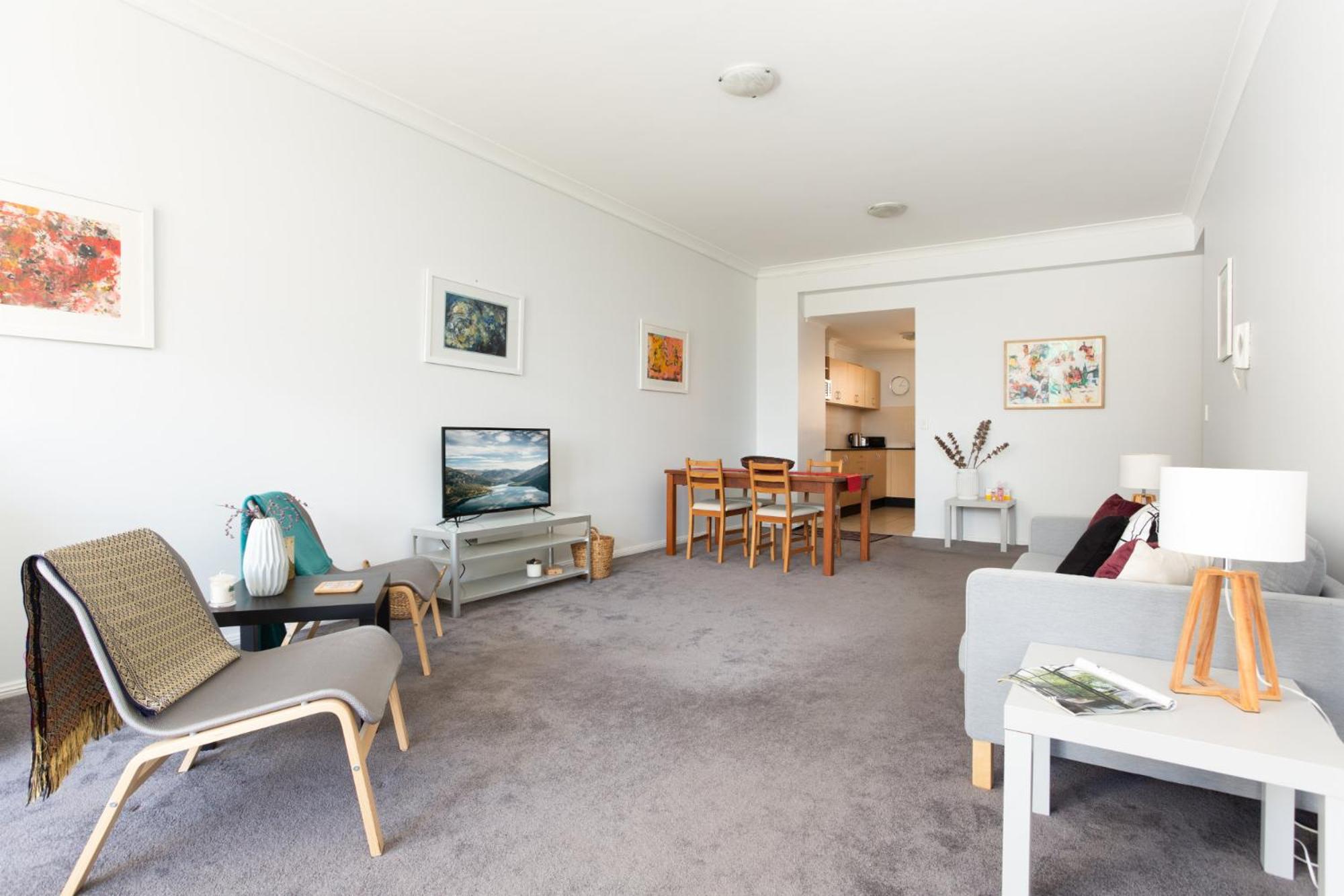 Chic Unit with Rooftop Terrace near Sights & Shops