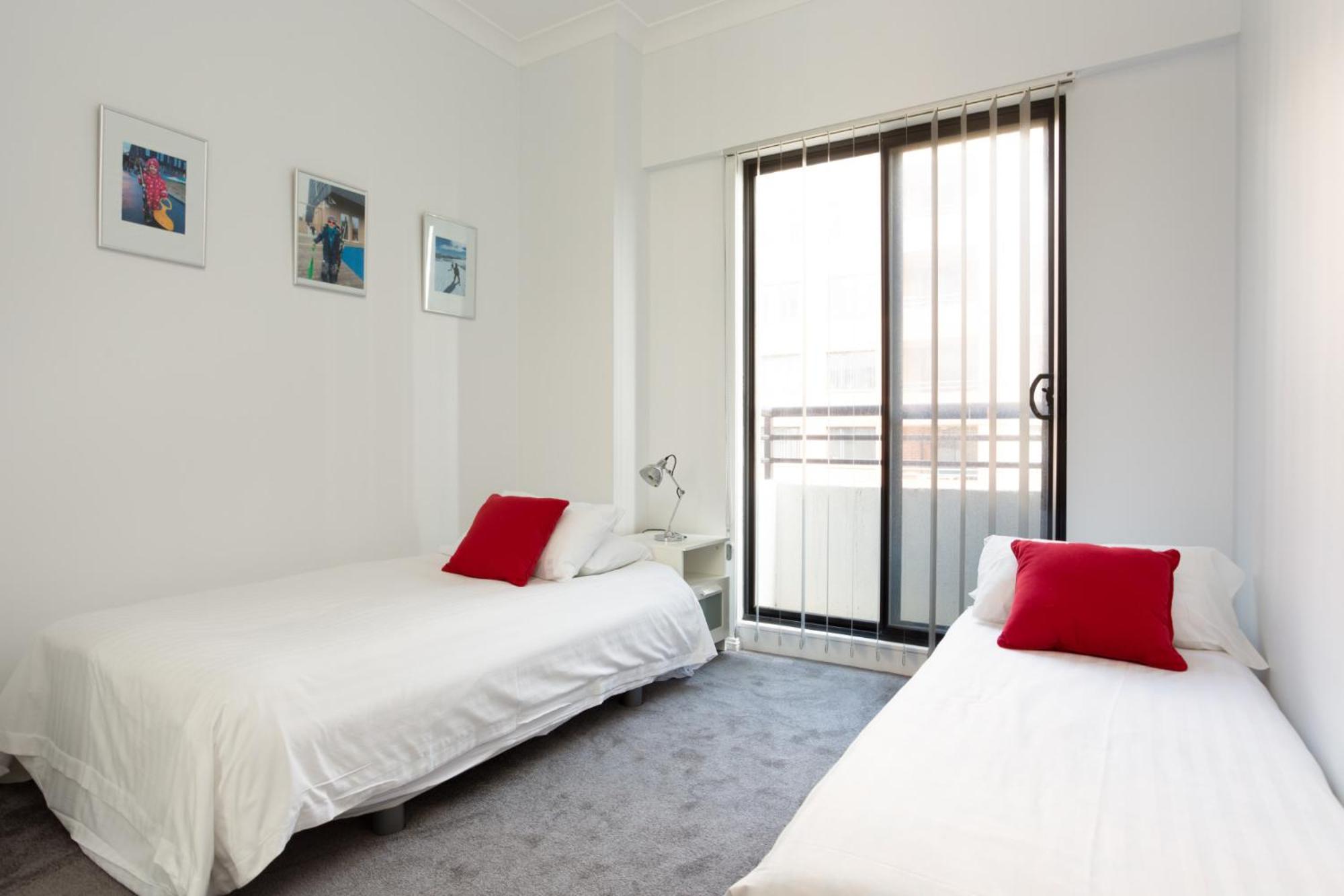 Chic Unit with Rooftop Terrace near Sights & Shops