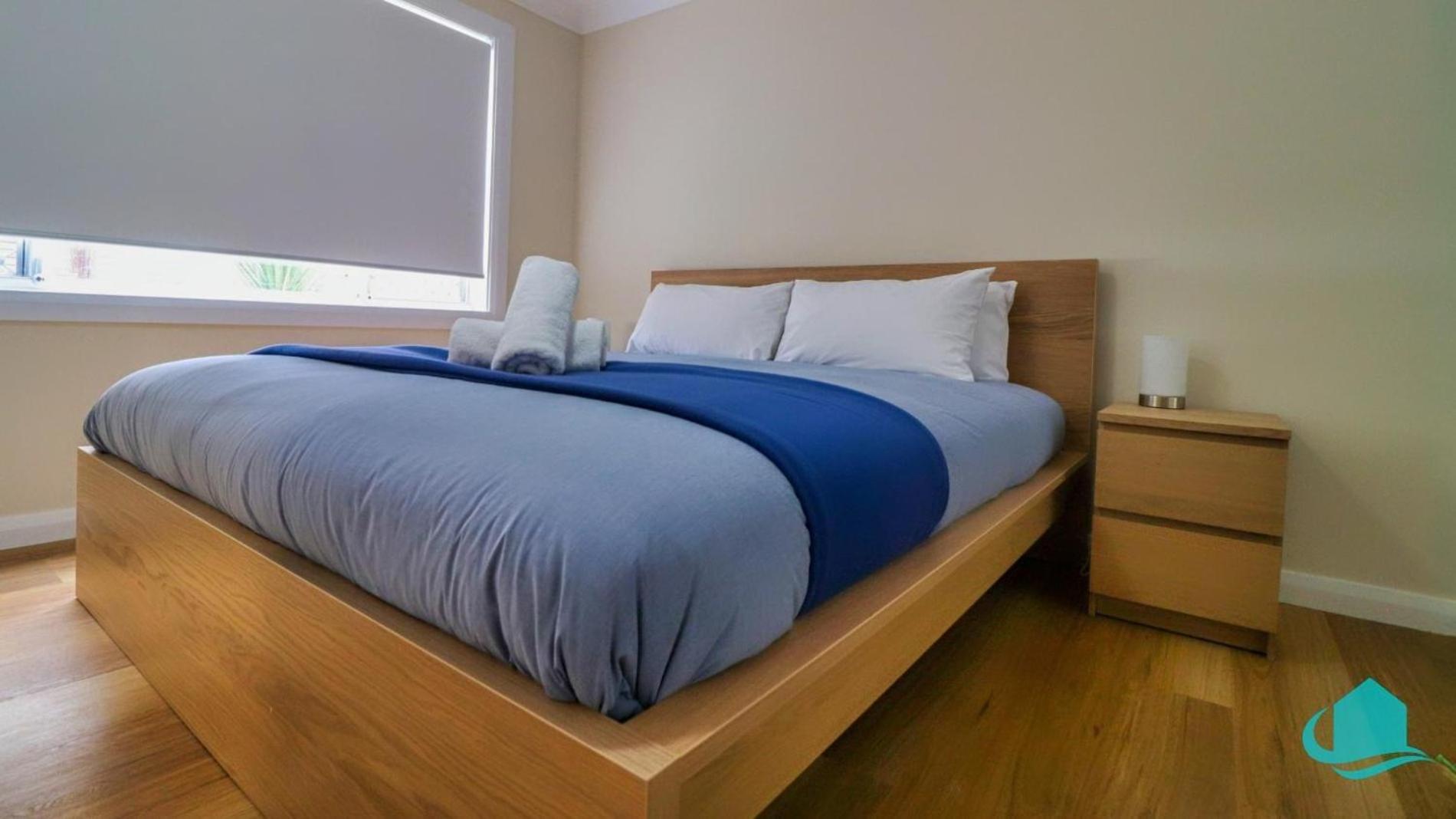 Caves Getaway - Pool, Air conditioned and close to the beach