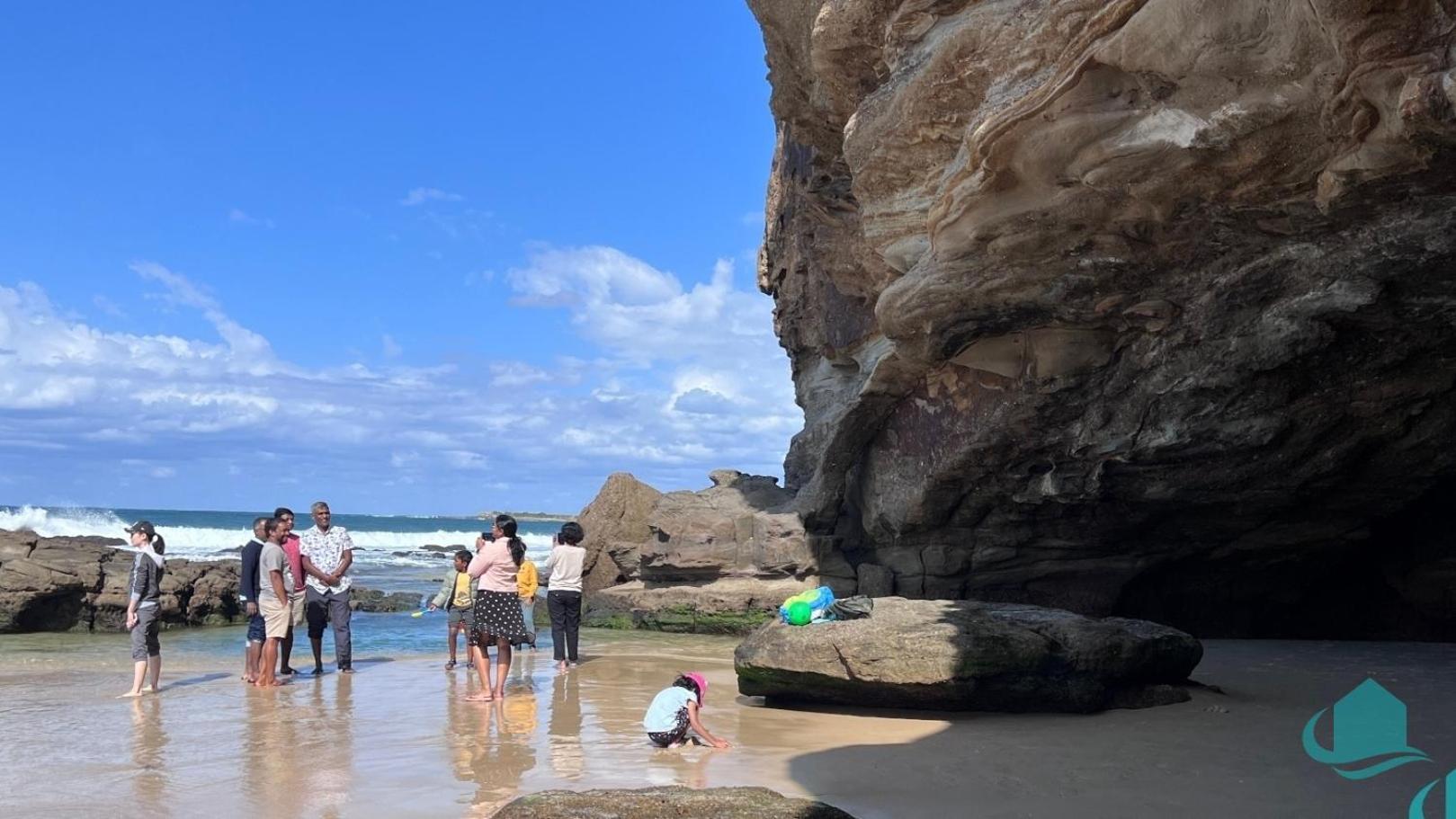 Caves Getaway - Pool, Air conditioned and close to the beach