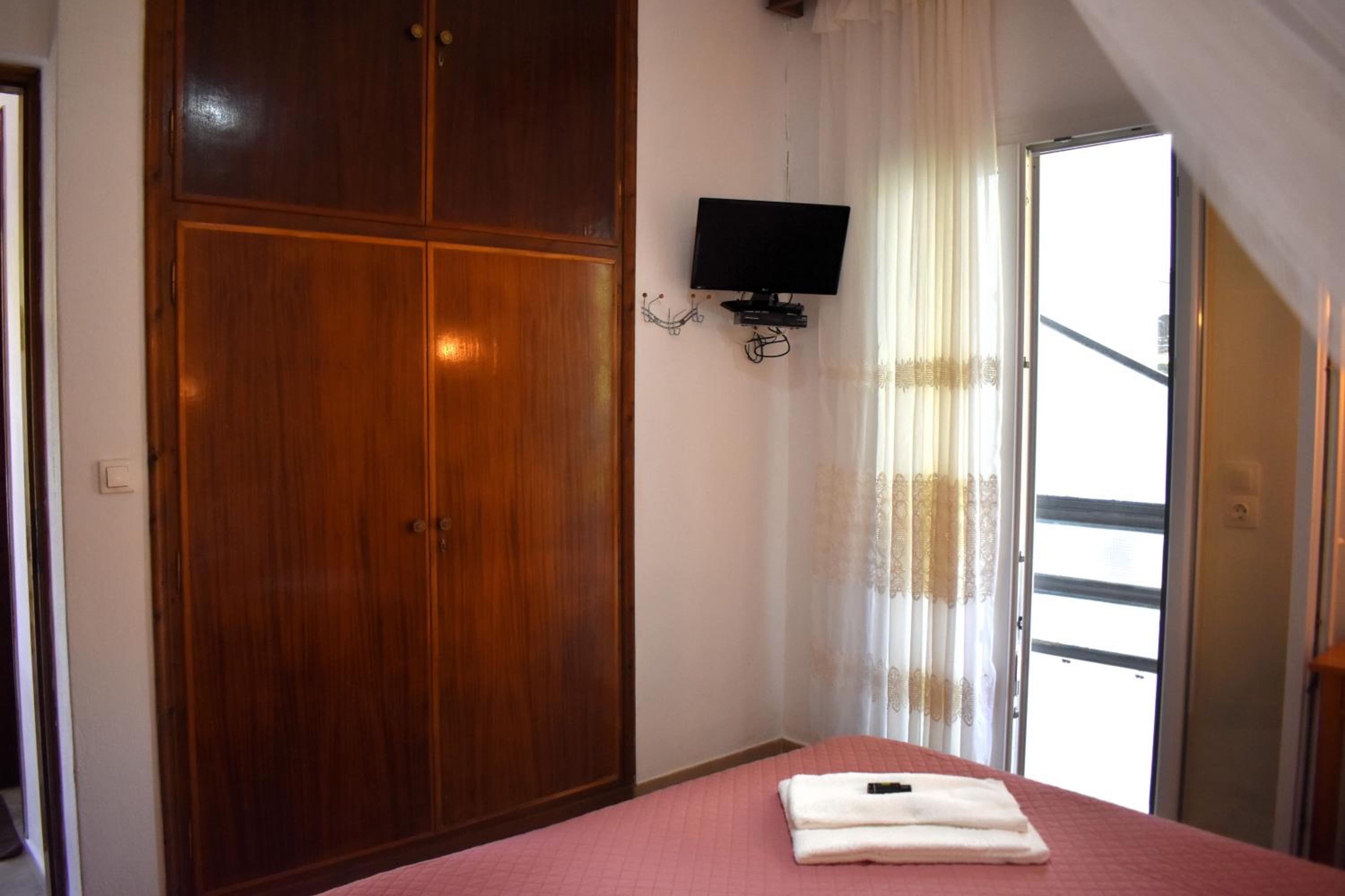 Kostas studios