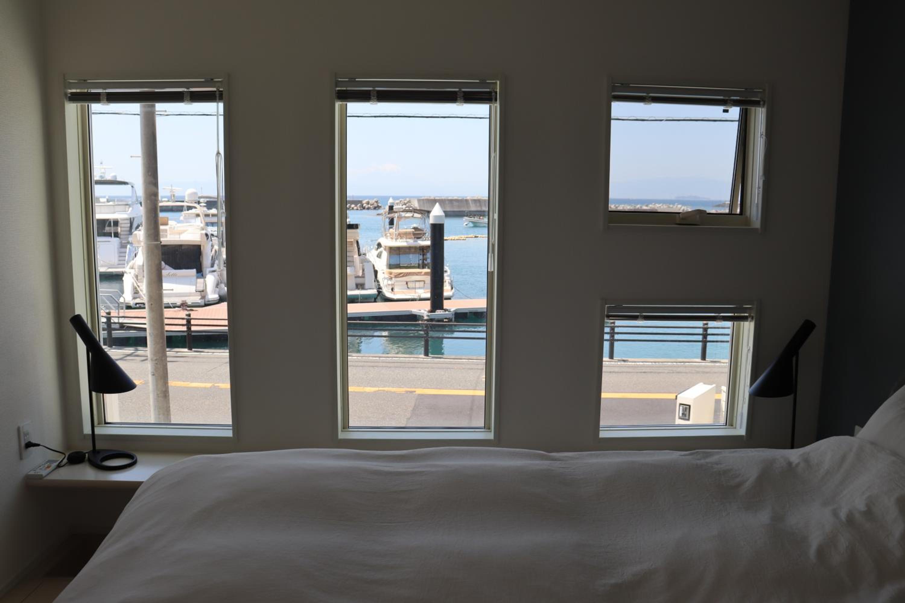 Ashina Bayfront Villa - 3階建て一棟貸し切り - 最大13名滞在可