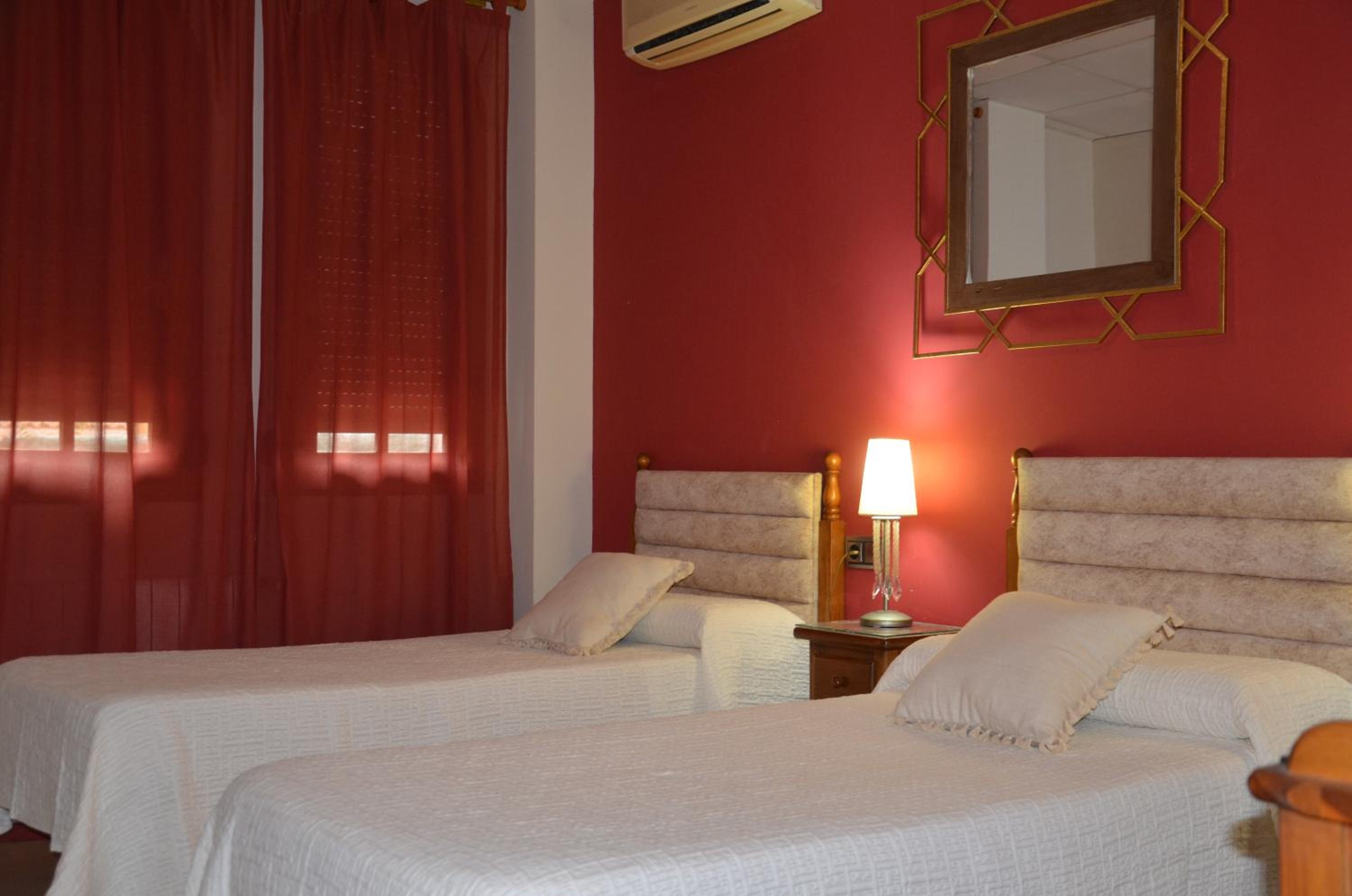 Hostal Mont Royal
