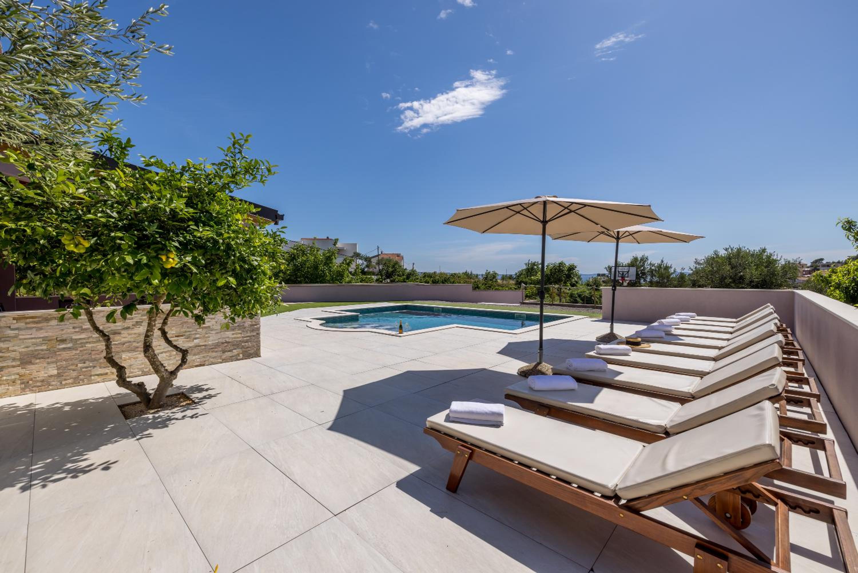 Seaview Villa CroAdria Split view 5
