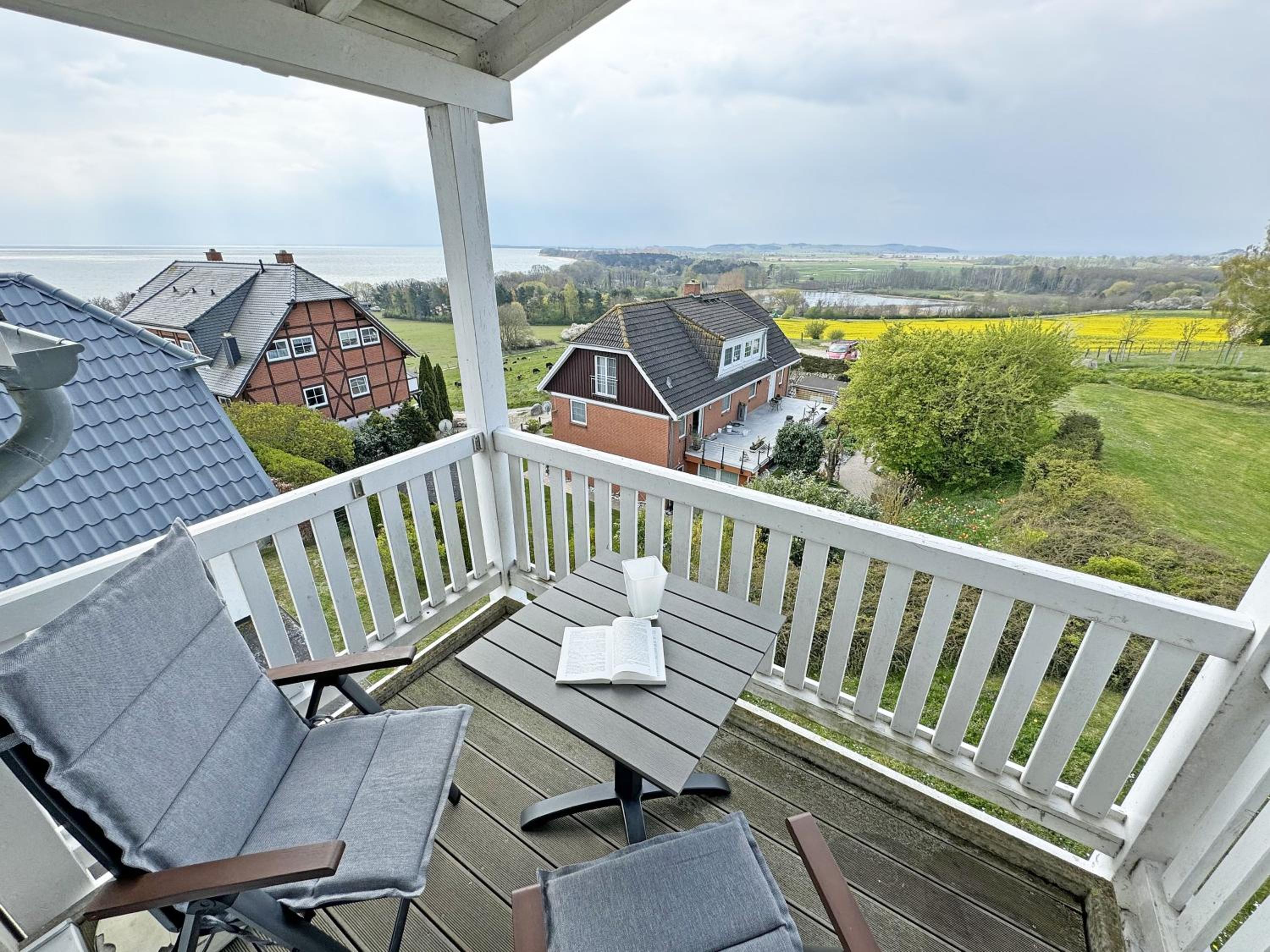 Haus Rügenscher Bodden Whg 07 mit Meerblick