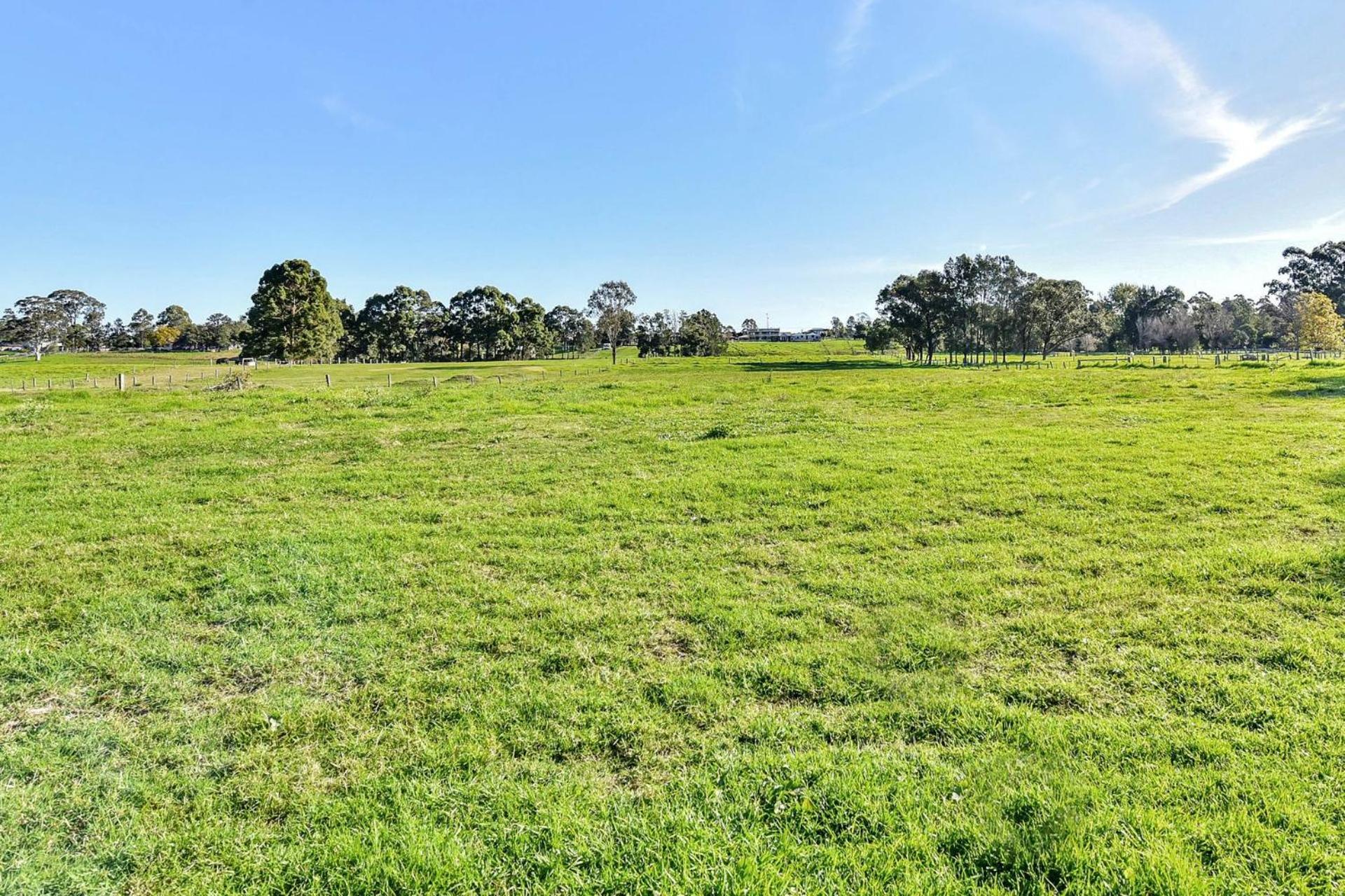 Overflow Downs-Riverside Acreage