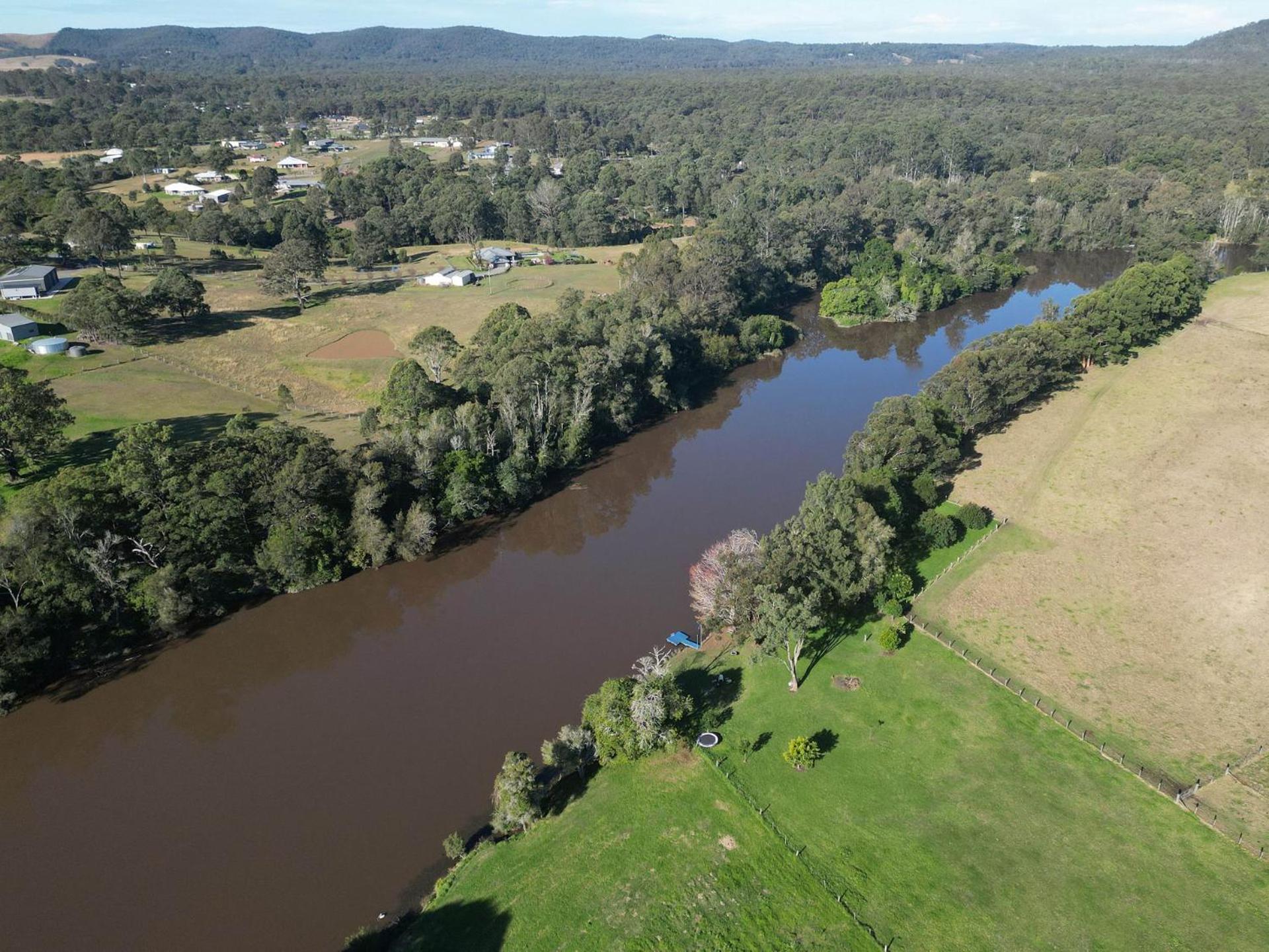 Overflow Downs-Riverside Acreage