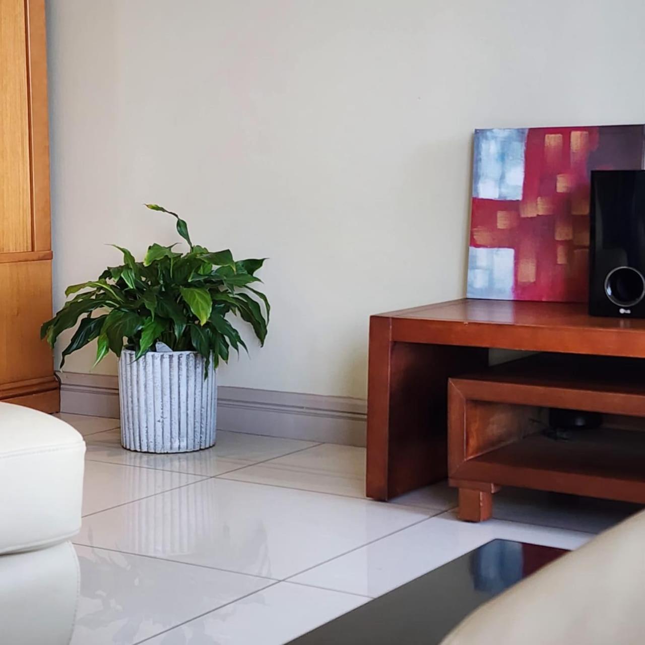 SUPER MARES_Comfortable & Cozy Apartment view 2