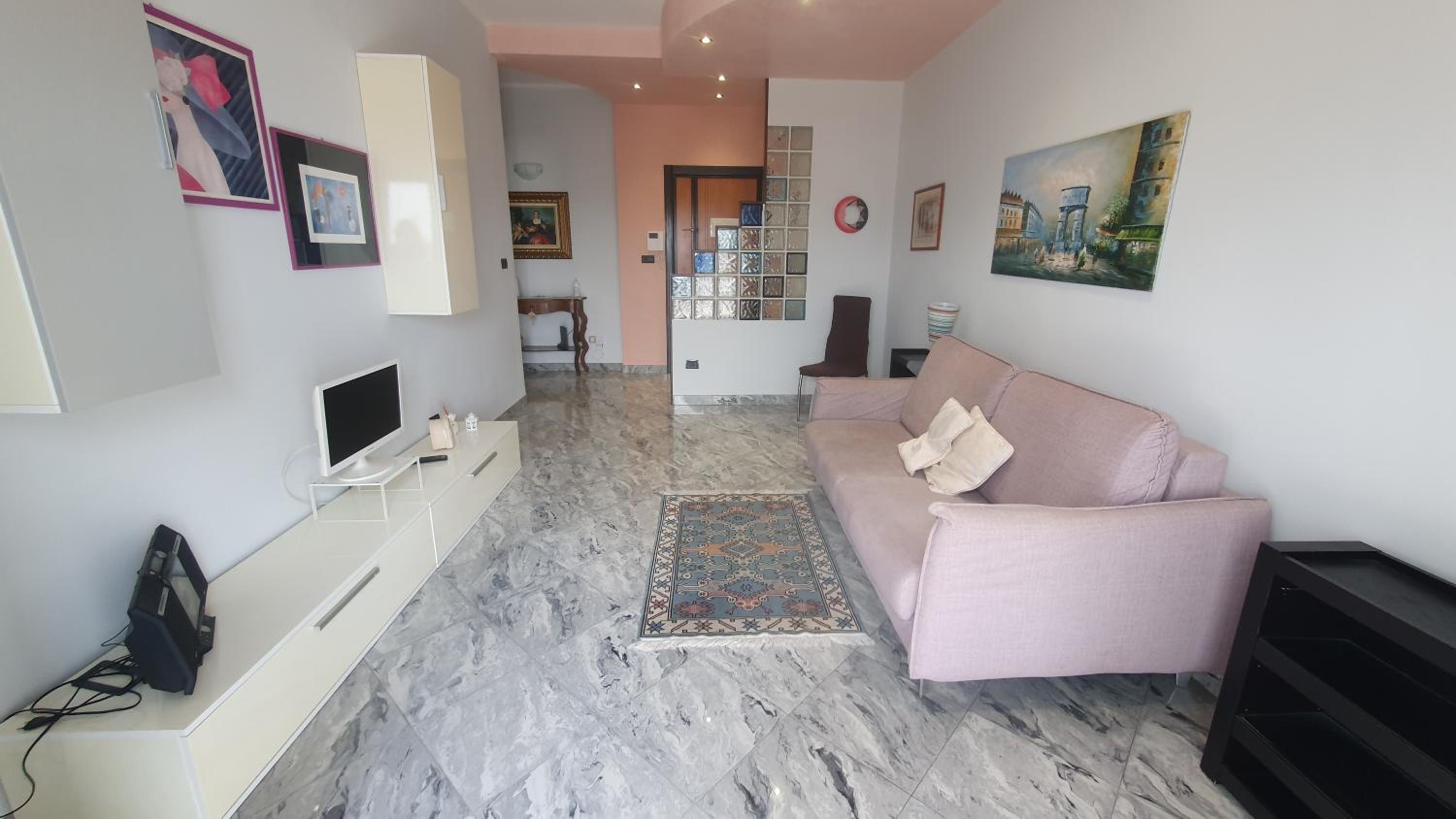 soleada en Monopoli — hotel room
