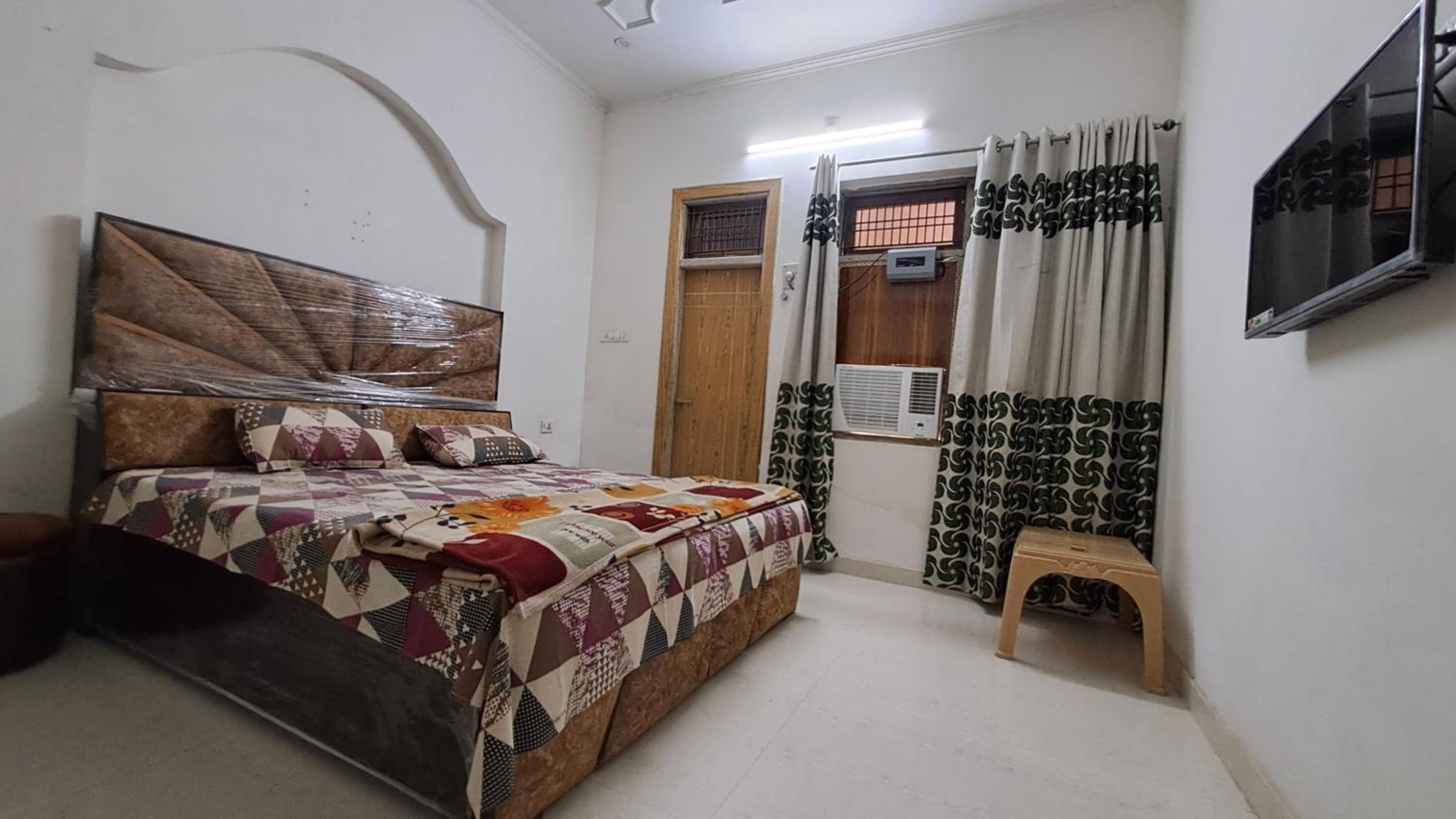 Lord Krishna Home Stay view 4