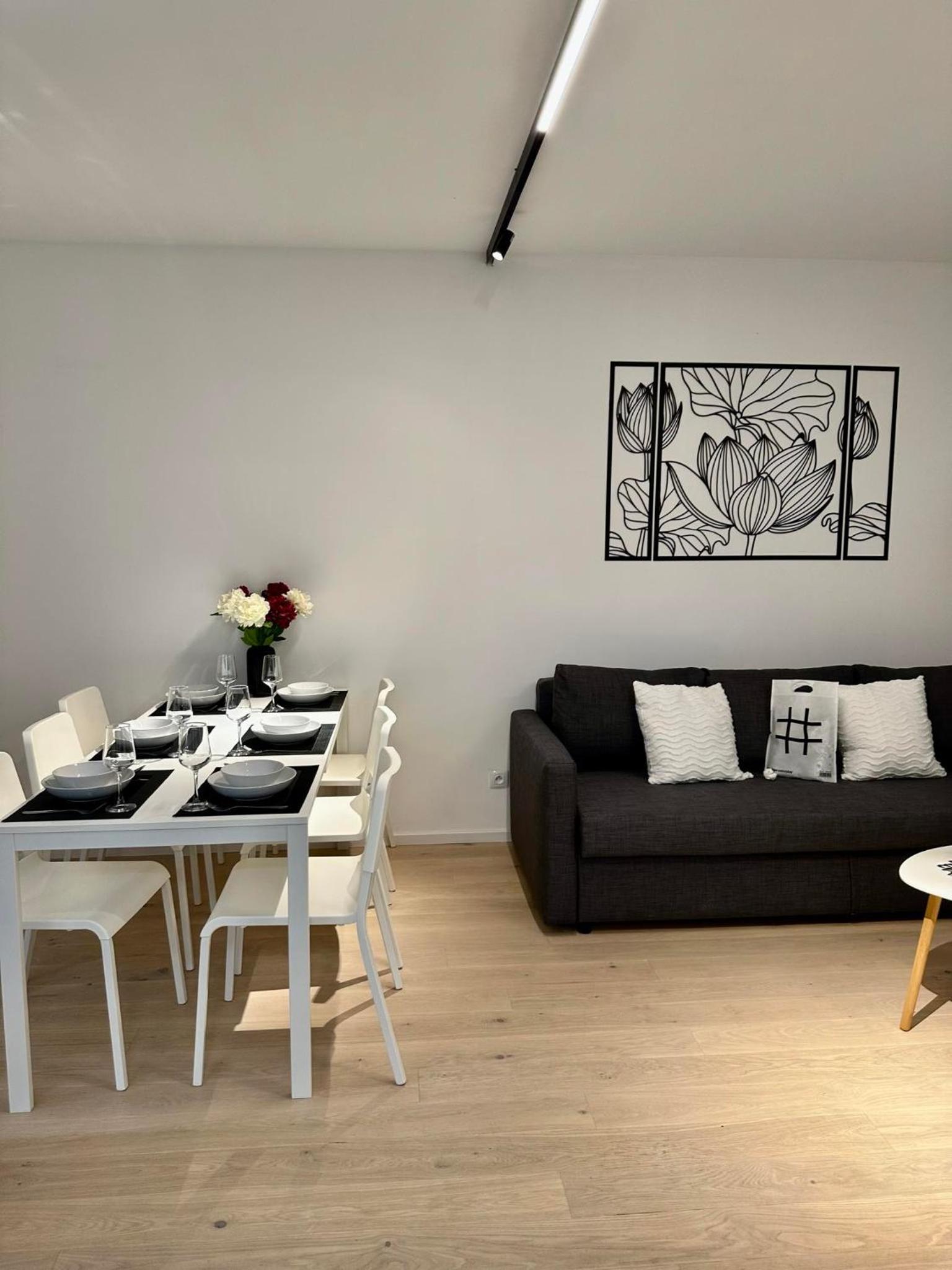The Peony Apartment in Smichov, Prague 5