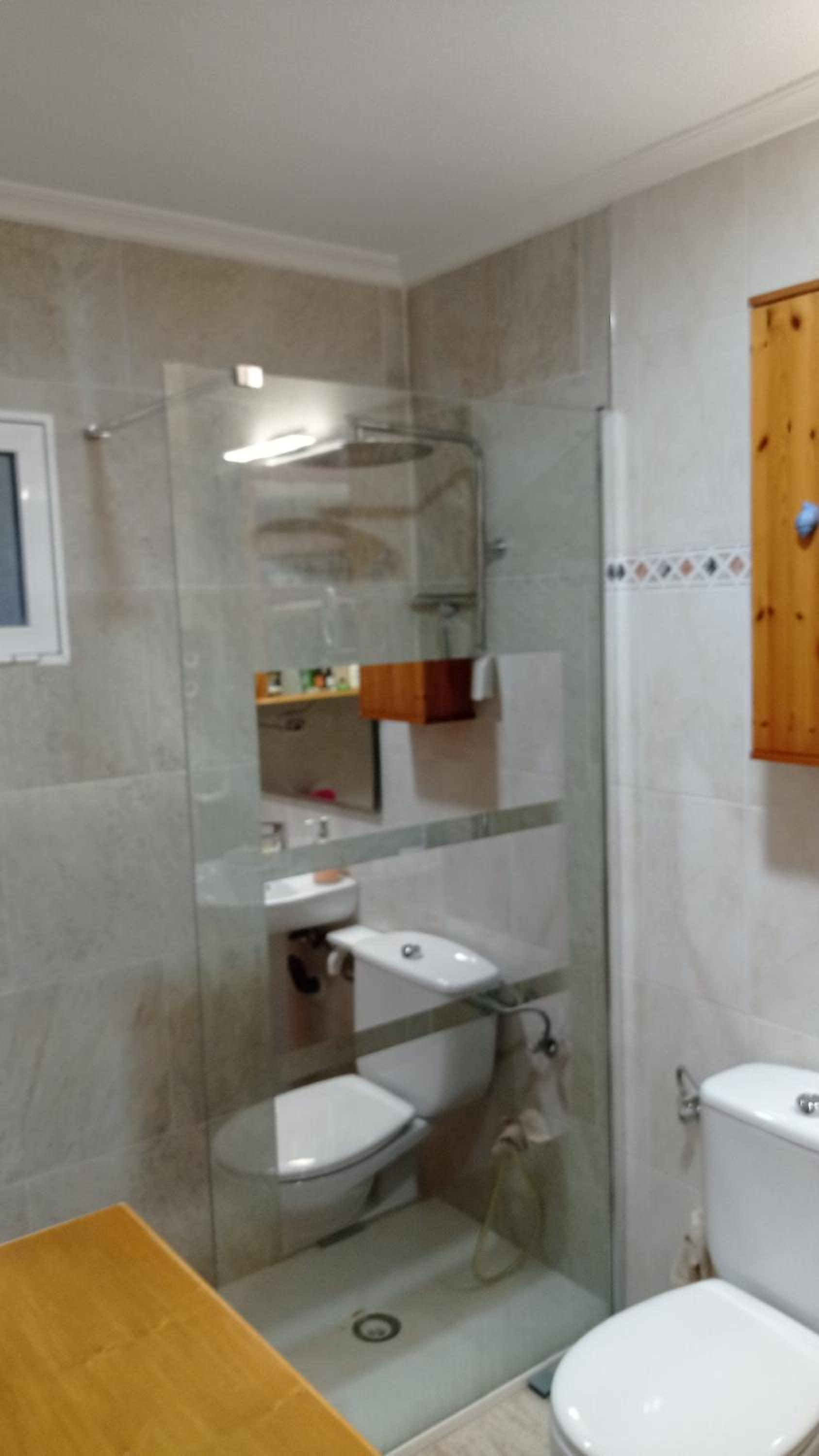 Chalet adosado en RIOMAR-3, urbanización residencial privada