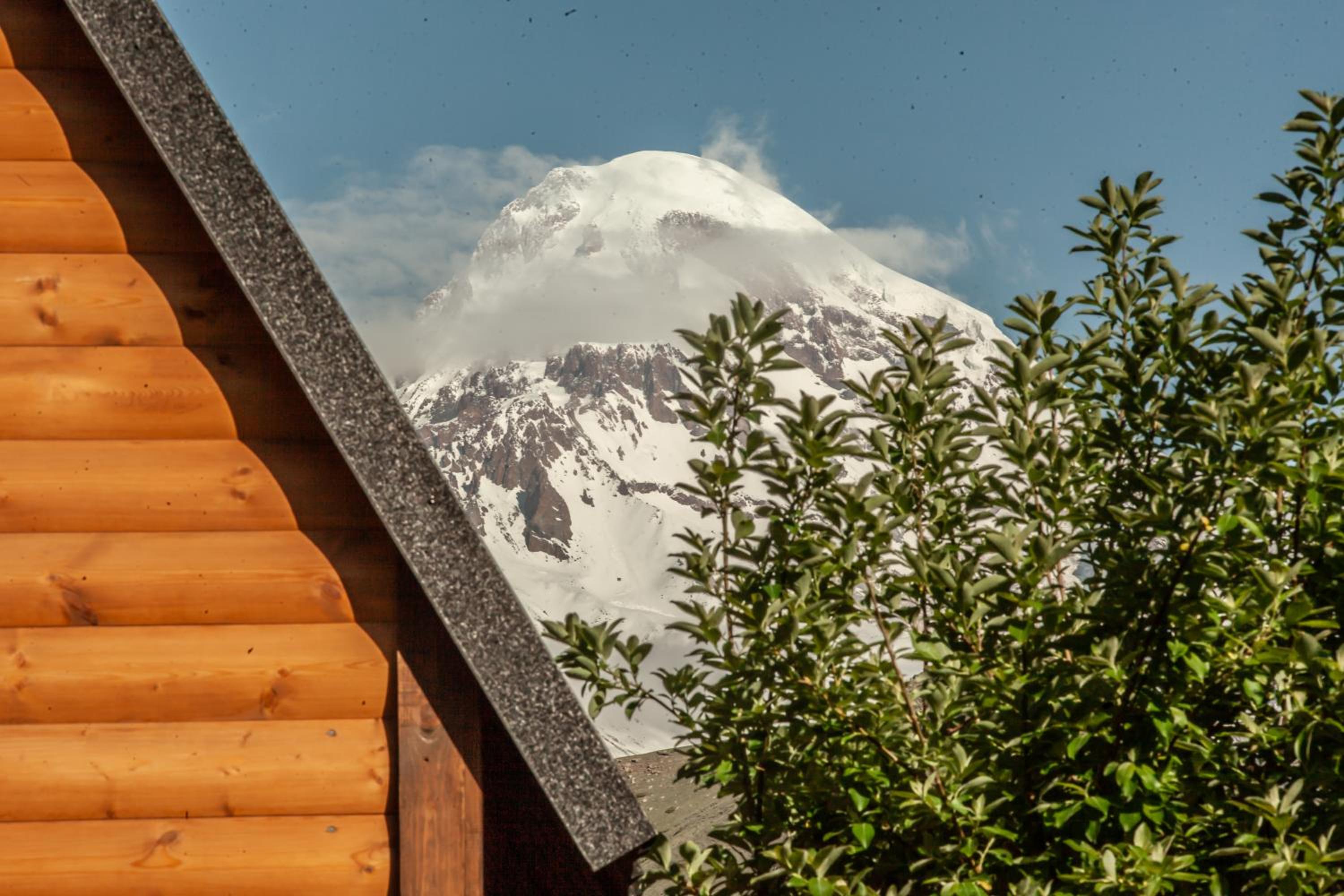 Sunset Cottage Kazbegi view 5