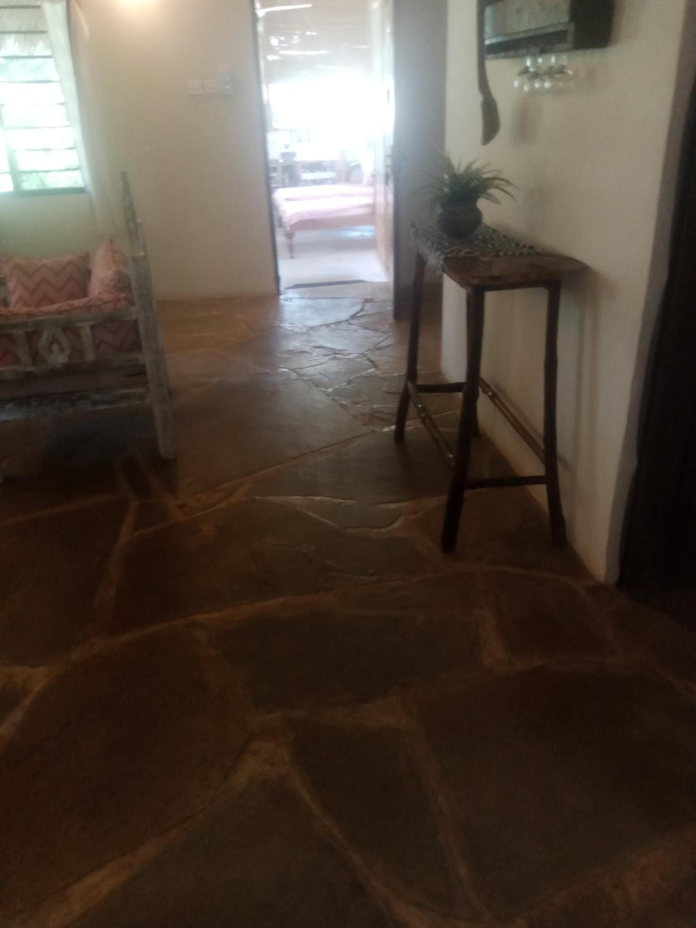 Swan cottage Ndege house view 5