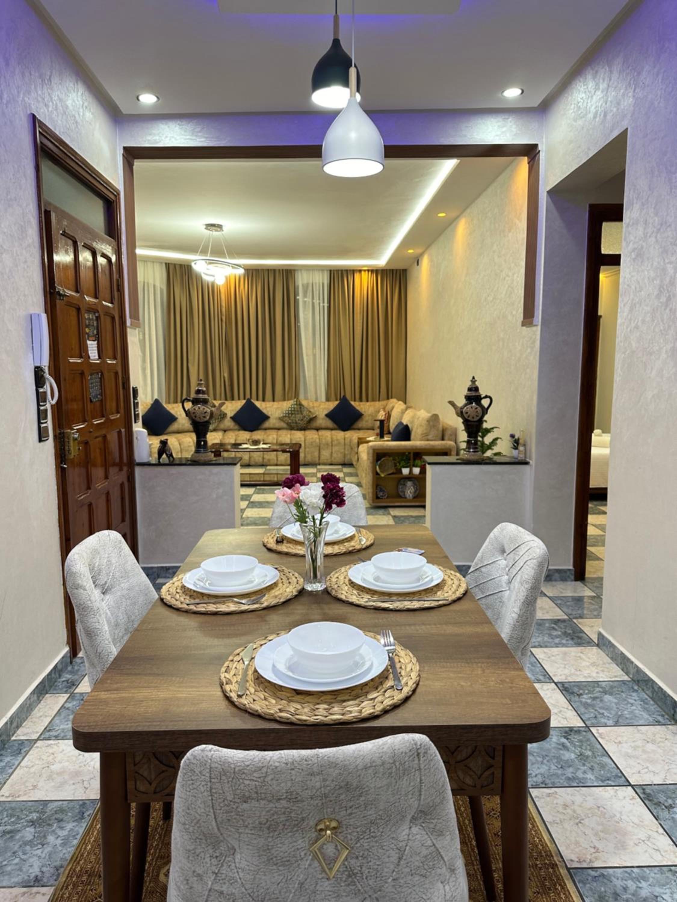 dining