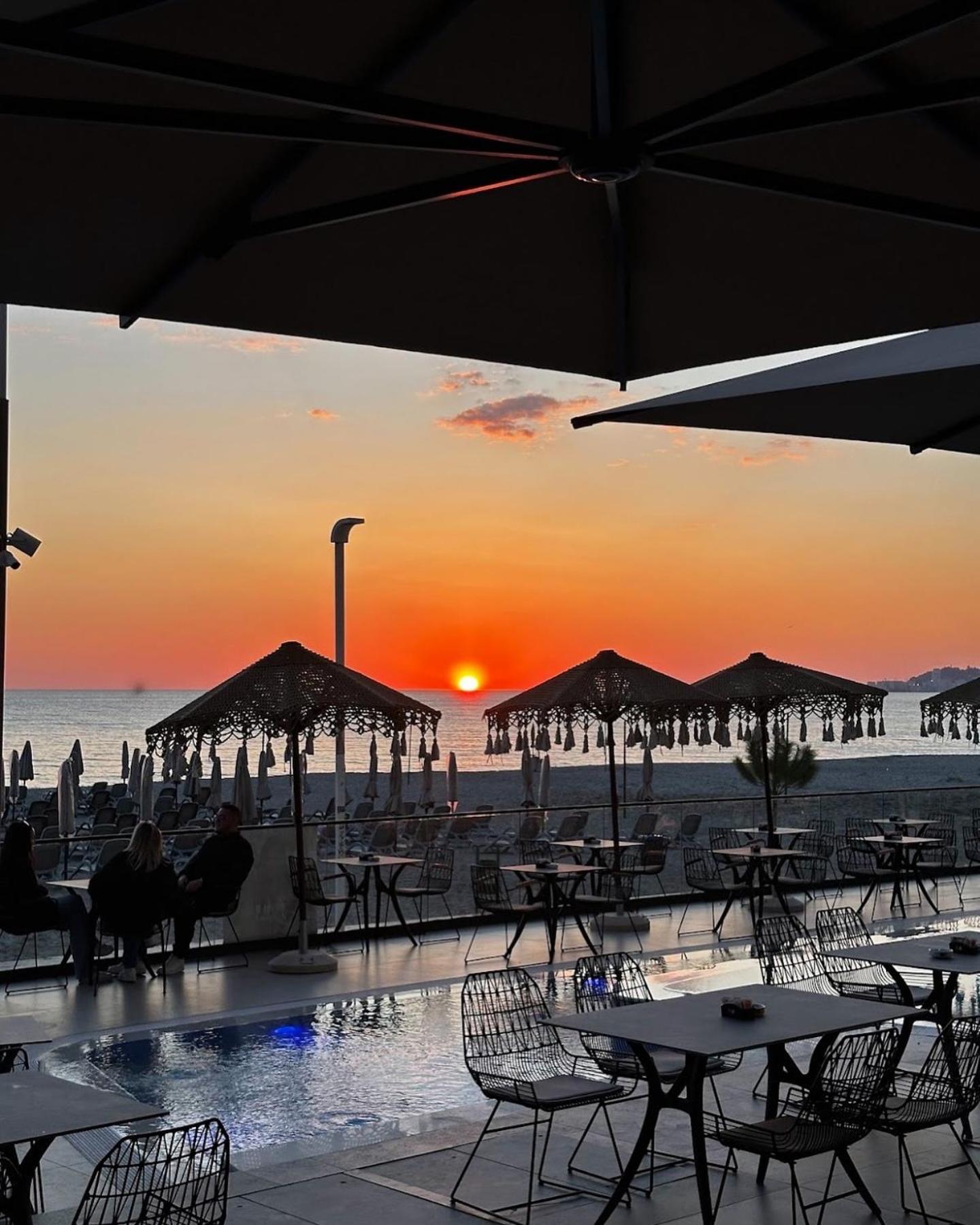 Dea Luxury Apartament Beach