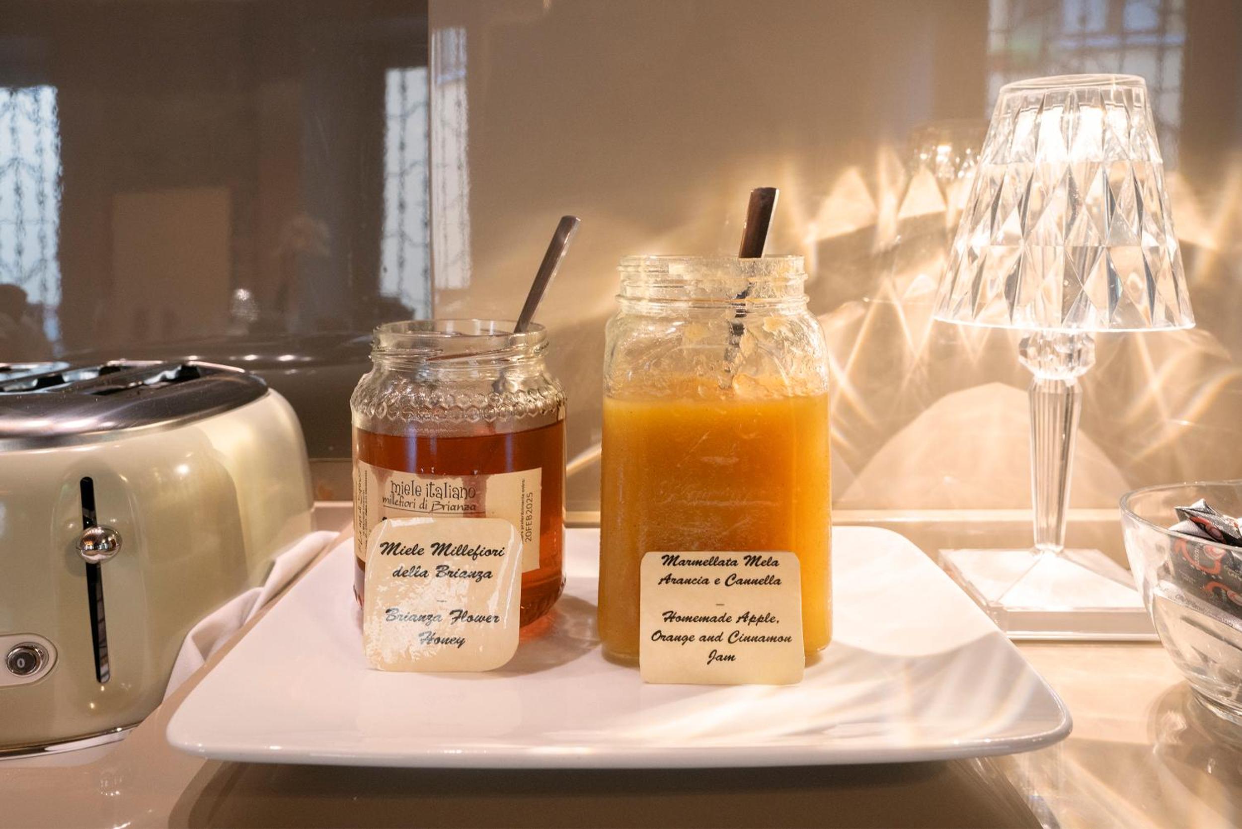 Il Portico - 1711 Luxury Guest House