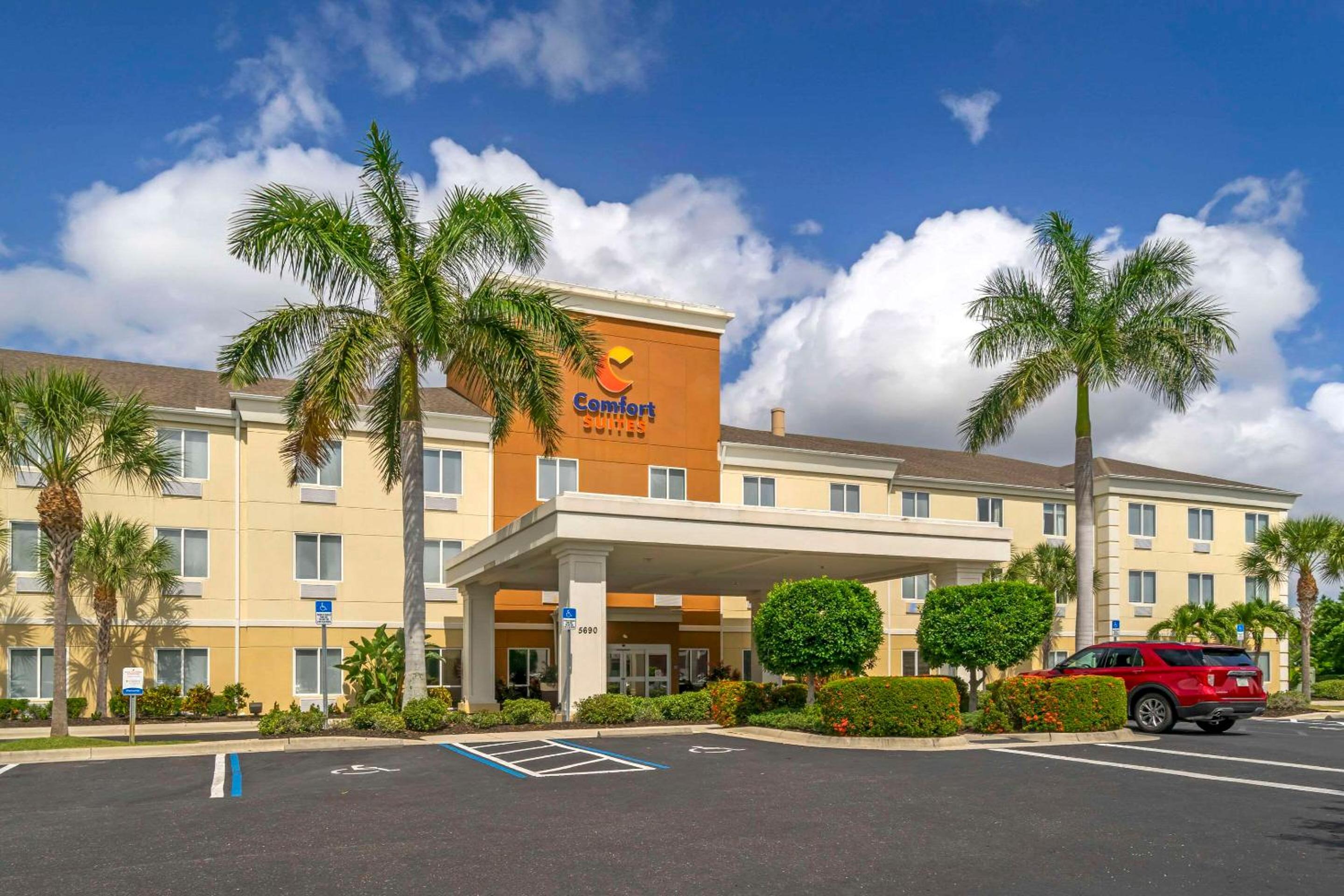Hotel Comfort Suites Sarasota-Siesta Key