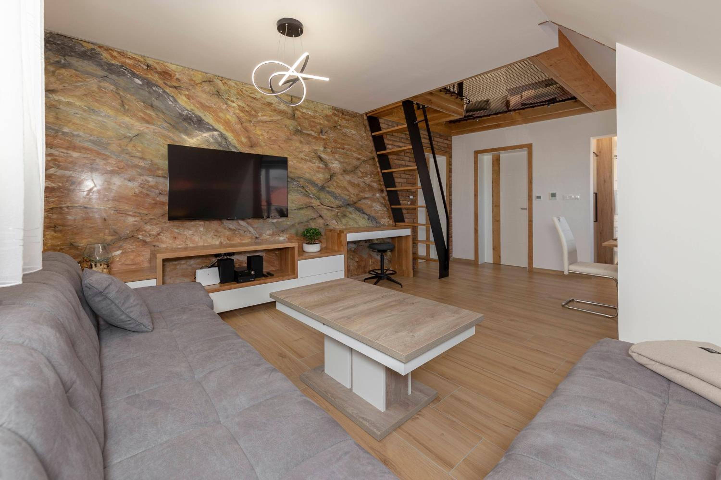 Apartma pri Jakobu view 3