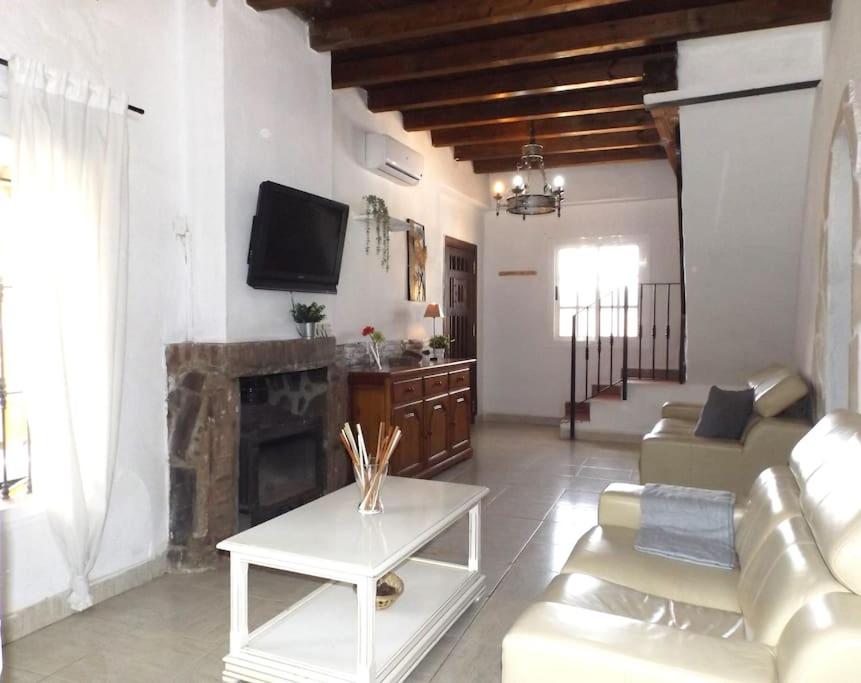 Cucazorra Rural House