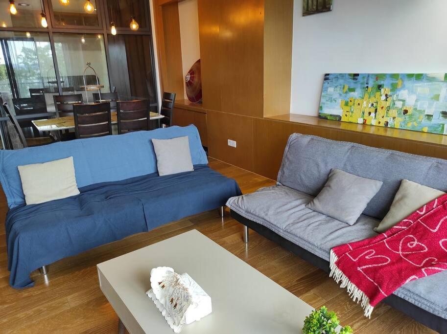 Heaven in city with full seaview 2 cozy BR BAY 21 photo 5