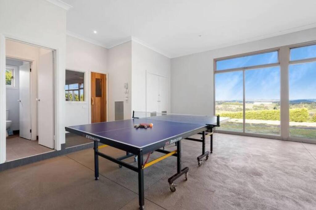 Narre Warren Farm Farm 20 People