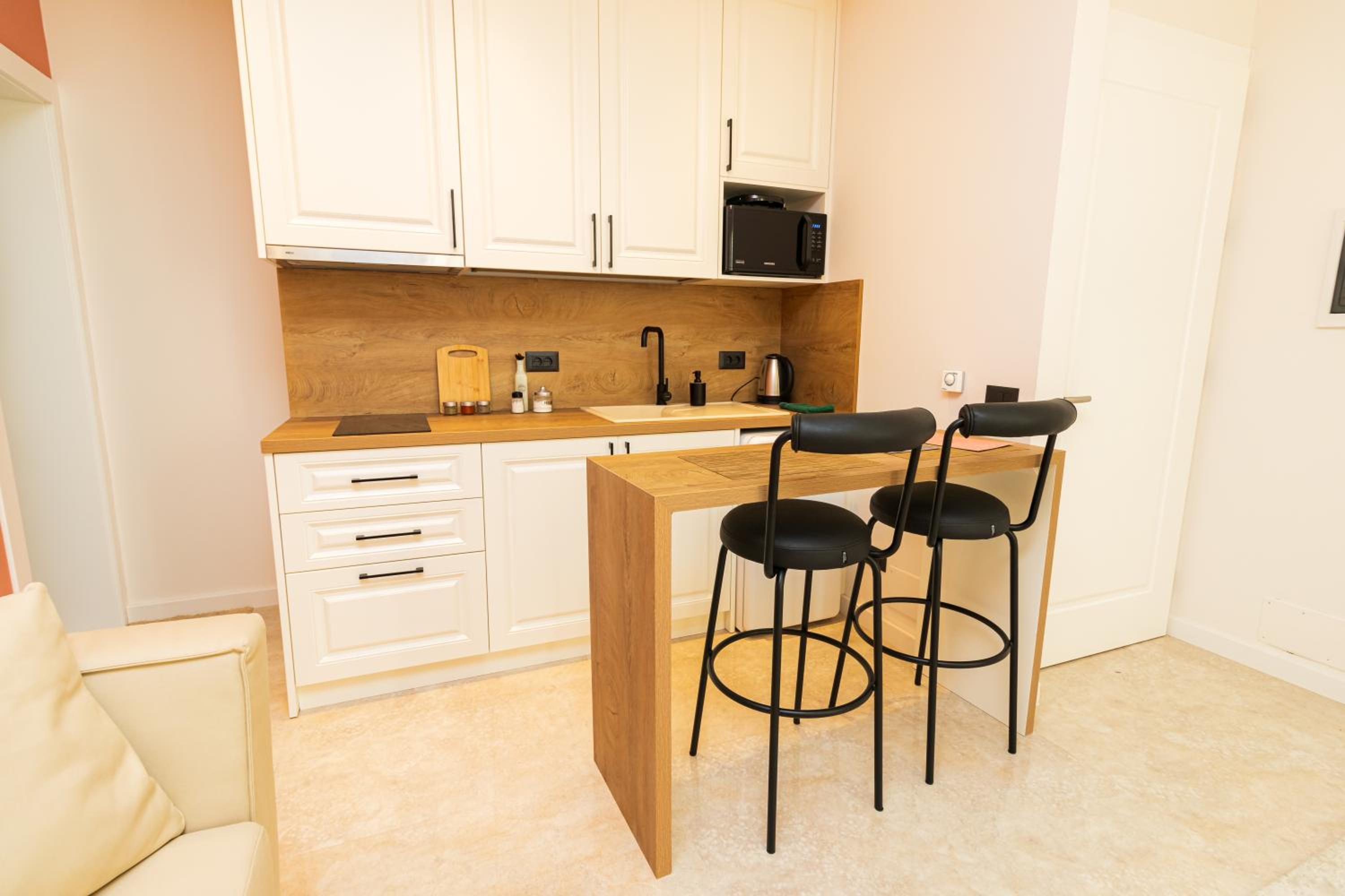 Coral Cane Apartment