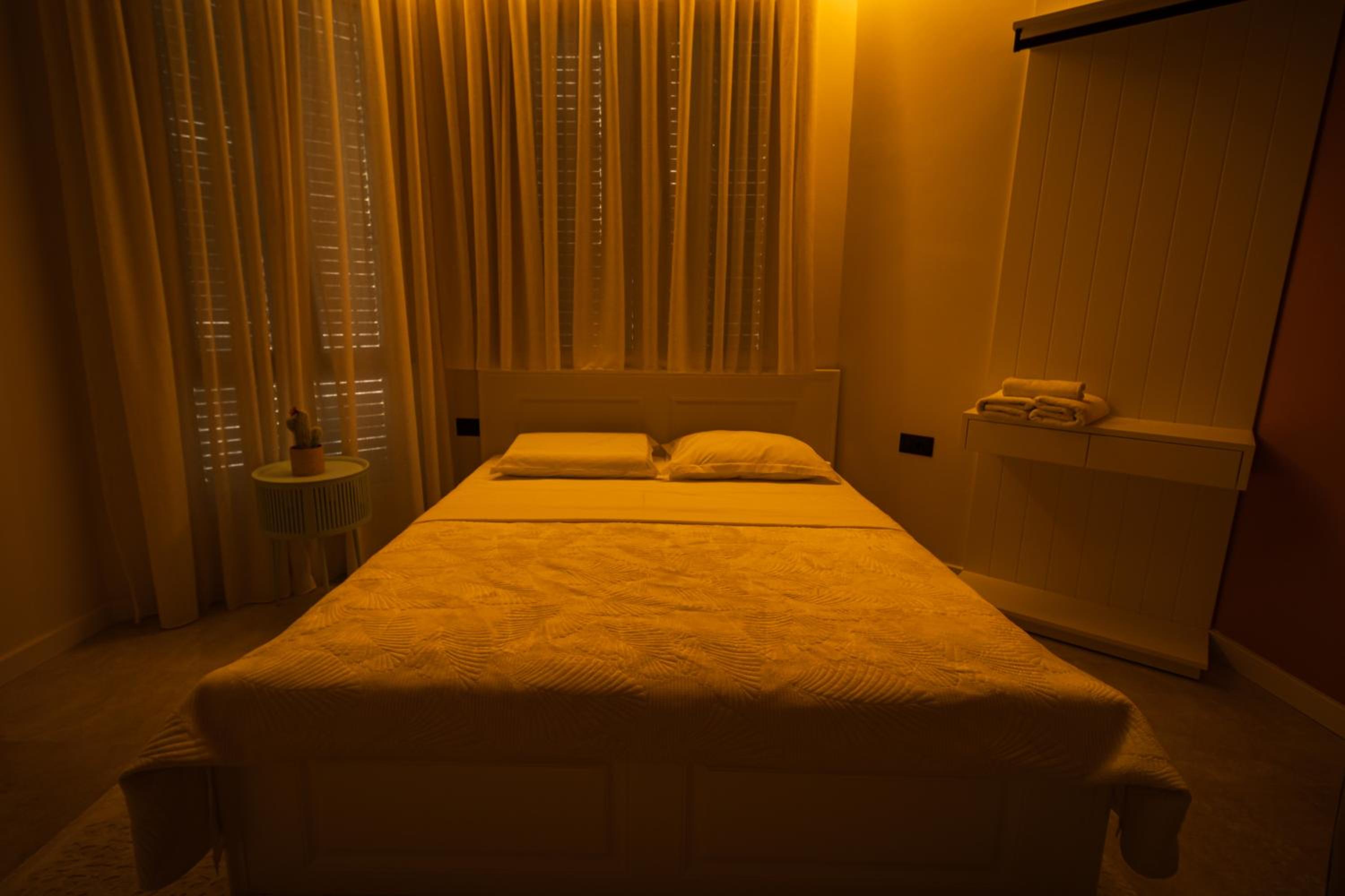 Coral Cane Apartment