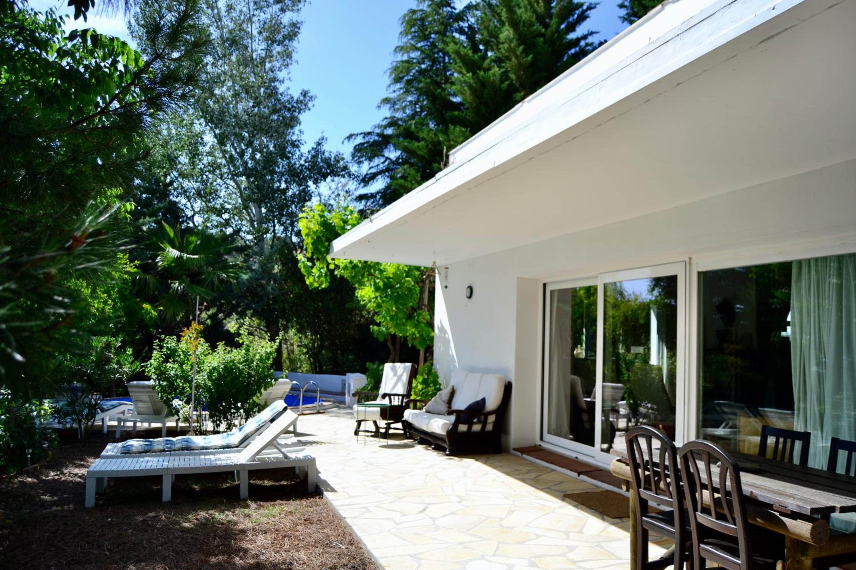 Casa Jardín Natural Sedella
