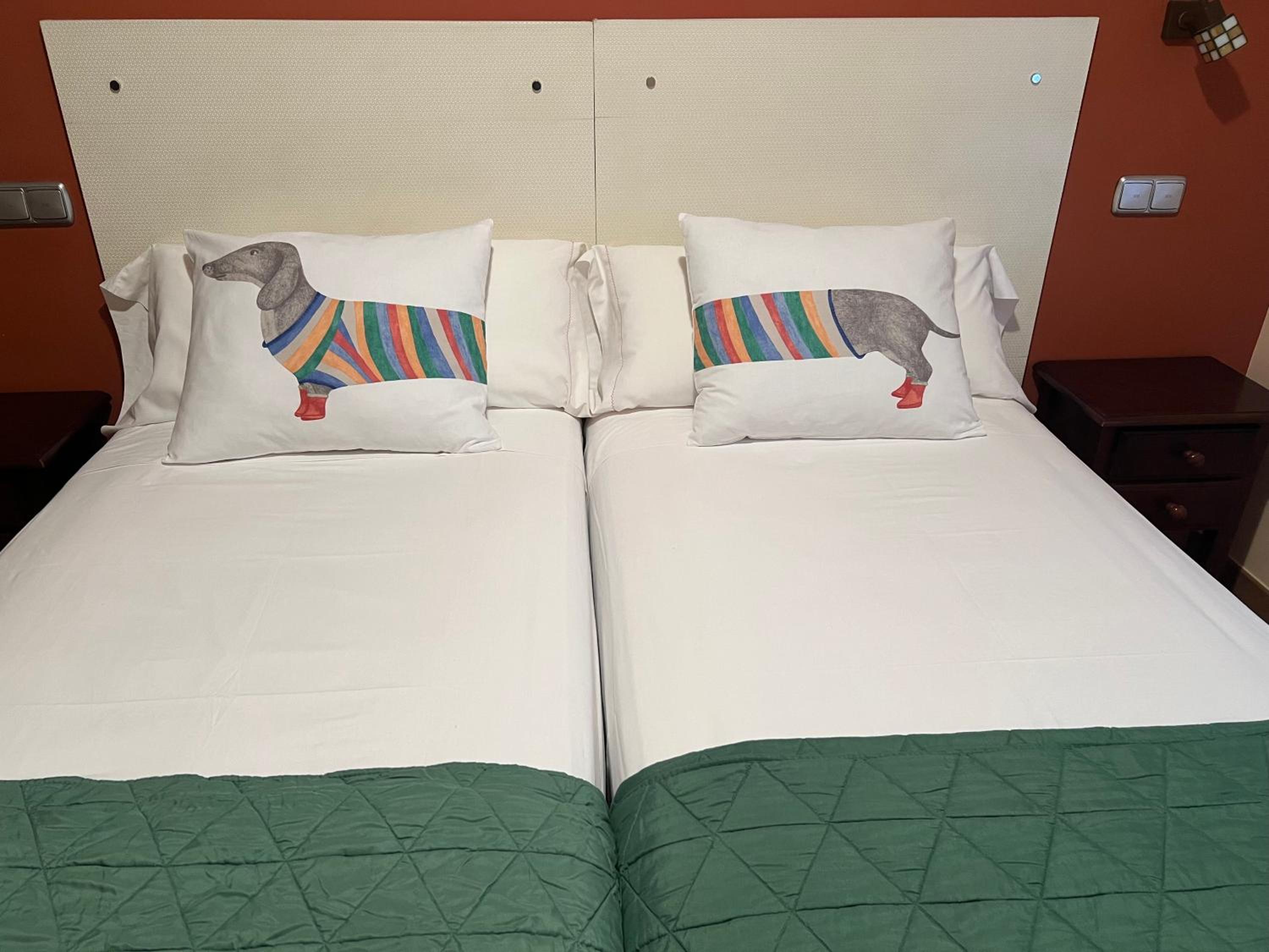 HOSTAL TREVELEZ