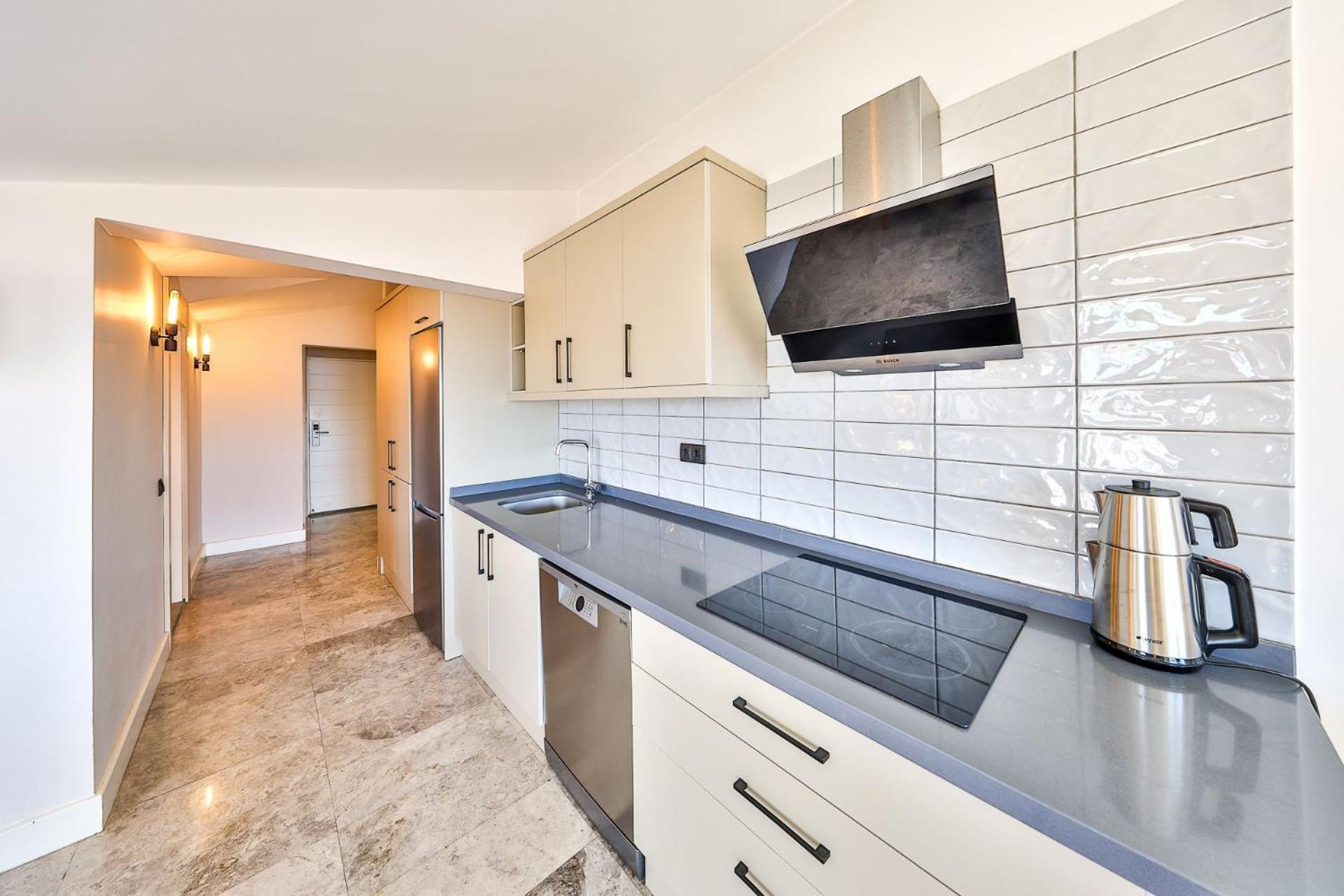 Sole Süitler - Image 57