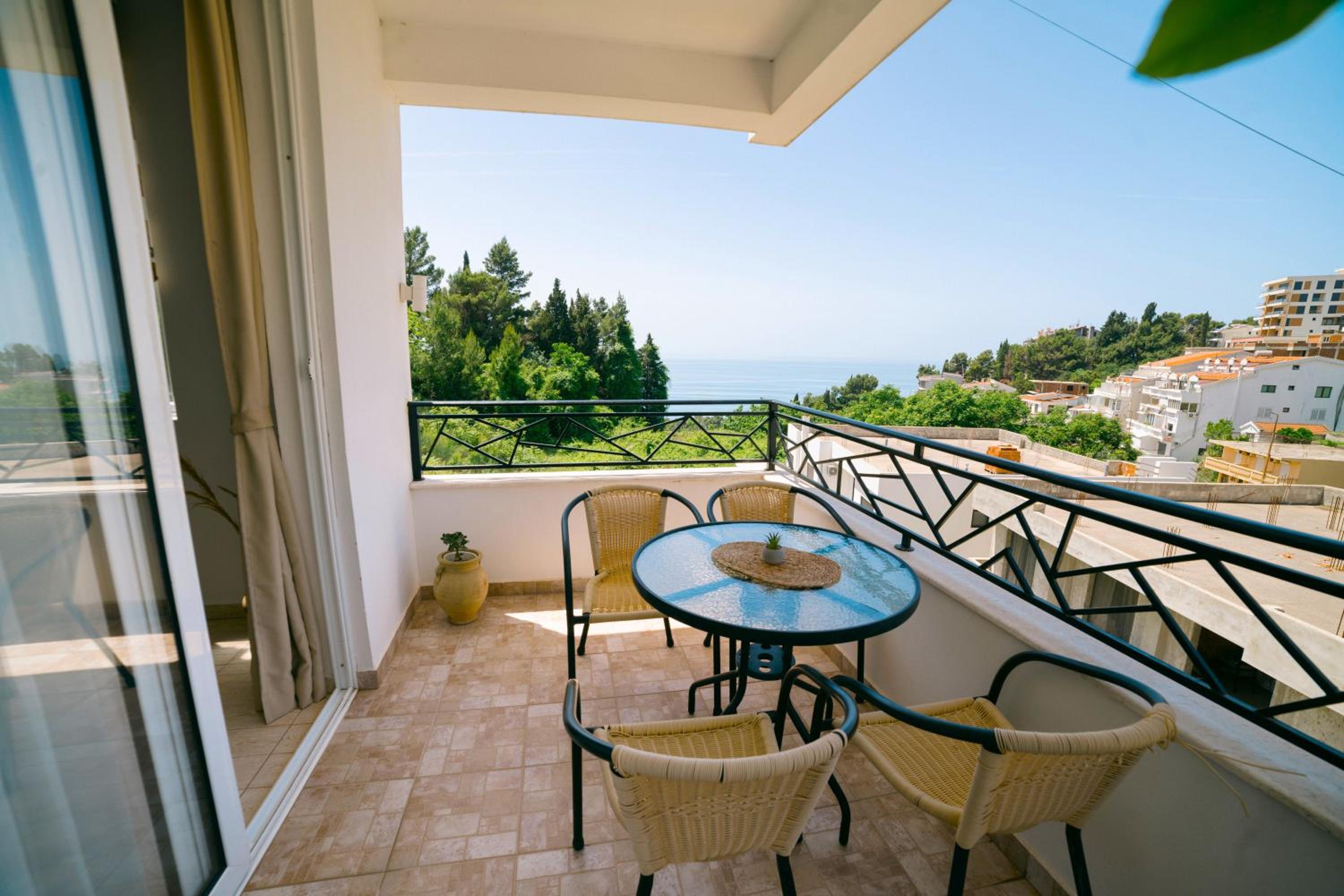 Apartments Lungo Mare Ulcinj