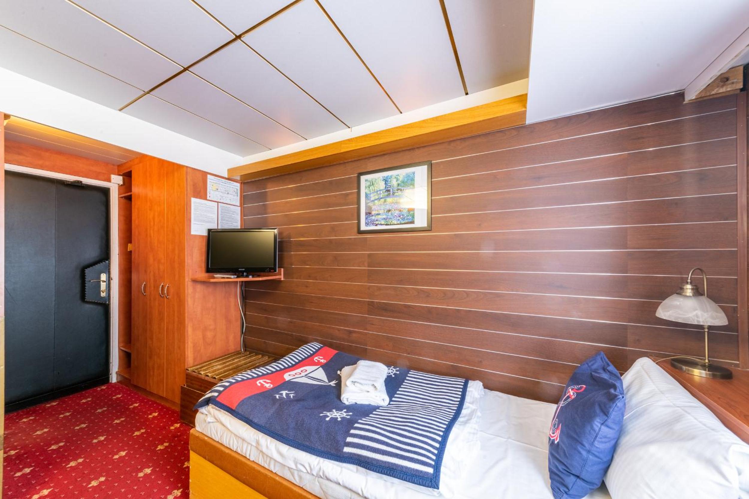 Botel Albatros