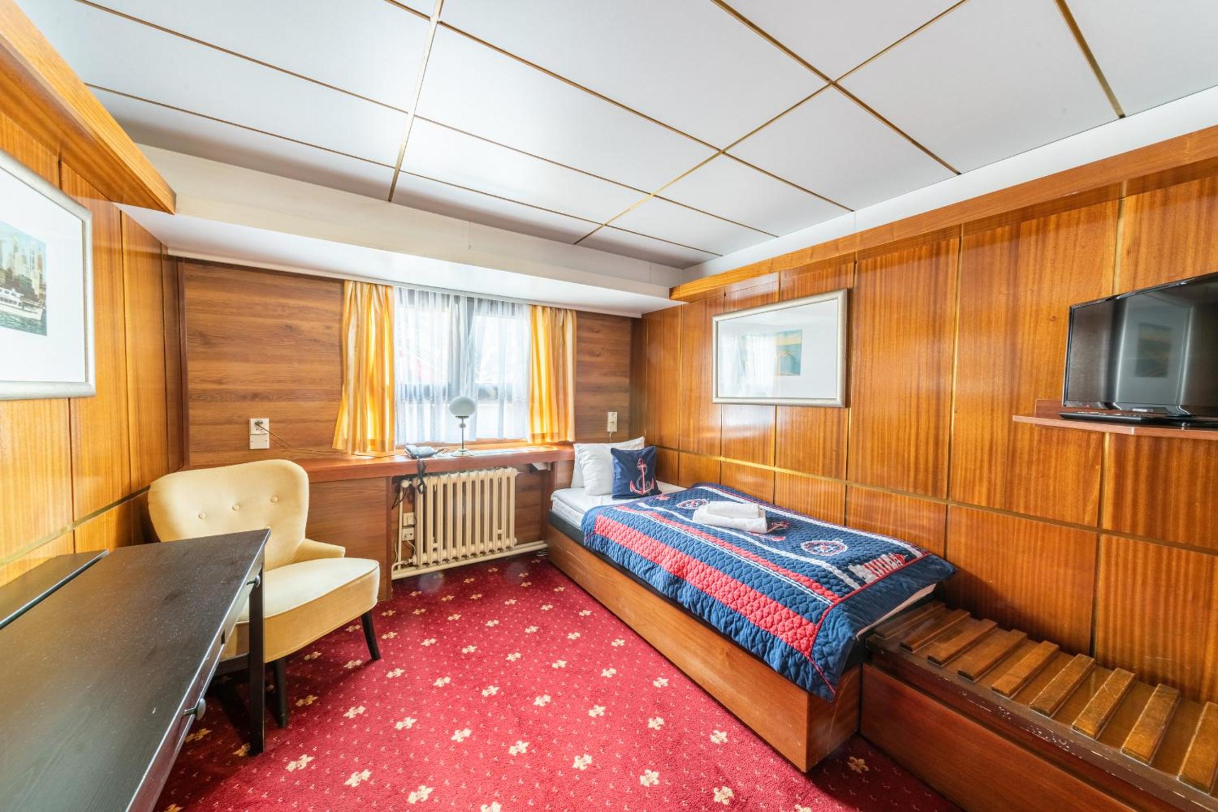 Botel Albatros