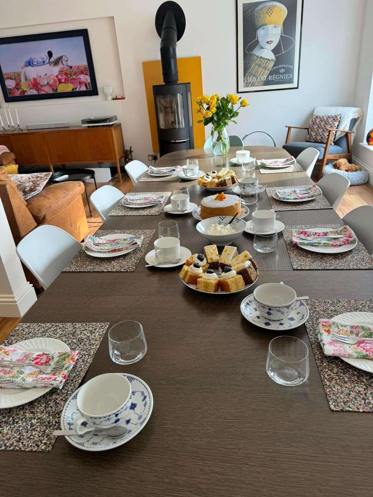 dining