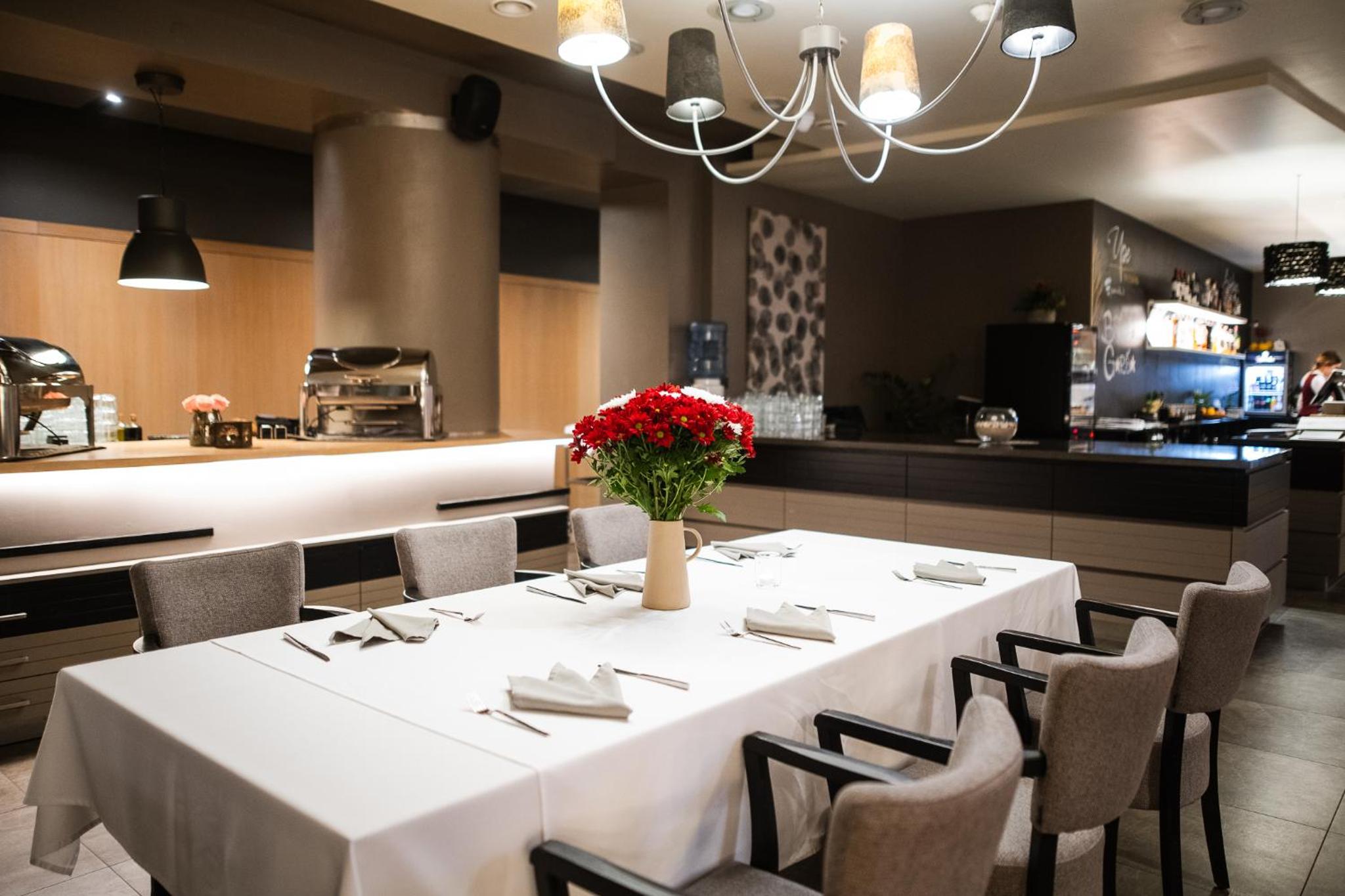 Liva Hotel
