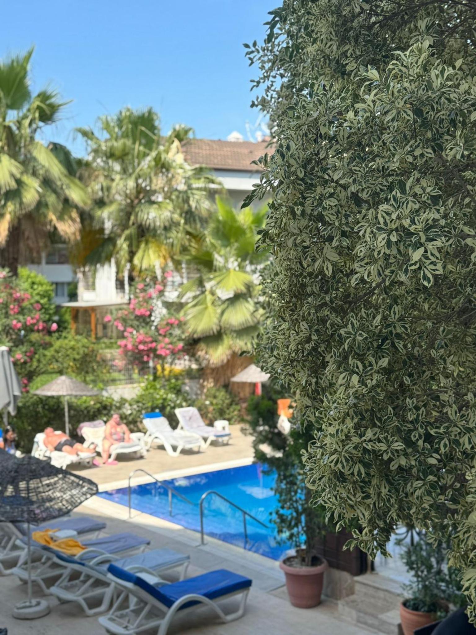 Navy Hotel - Image 62