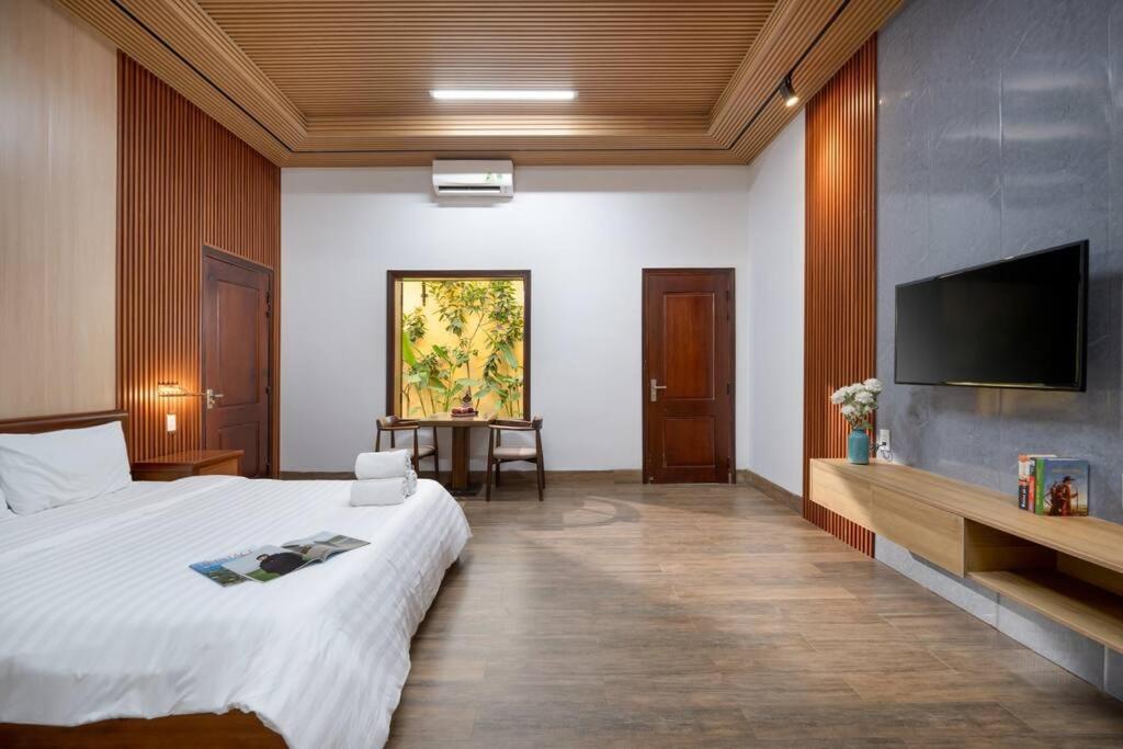 ViDaNang Pool Villa 4 bedroom 5 bed view 2