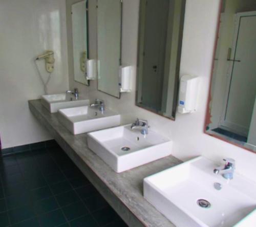 Azores Youth Hostels - Pico