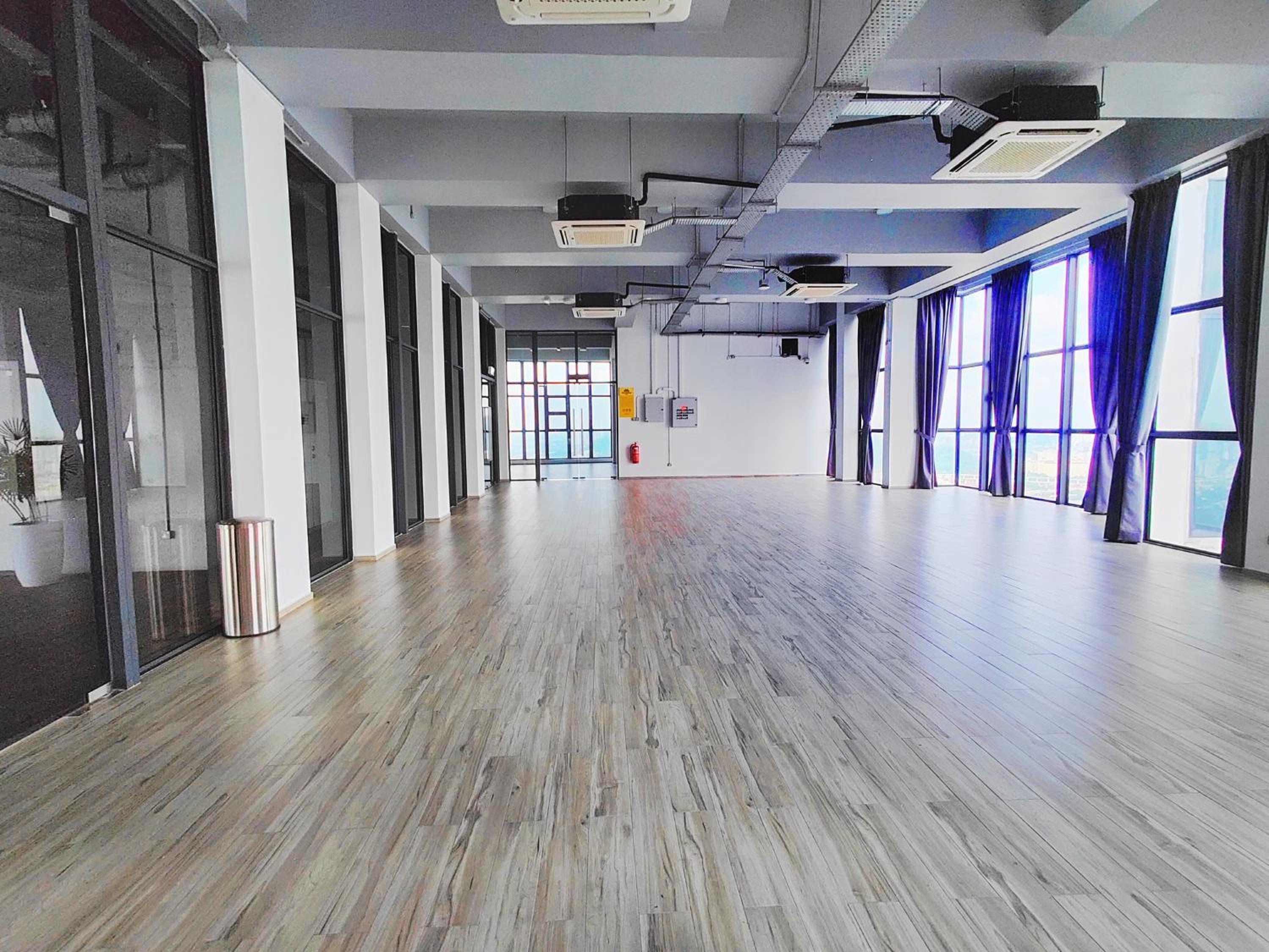 Eko Cheras Mall Duplex 双阳台 Kuala Lumpur MRT & 精品Loft