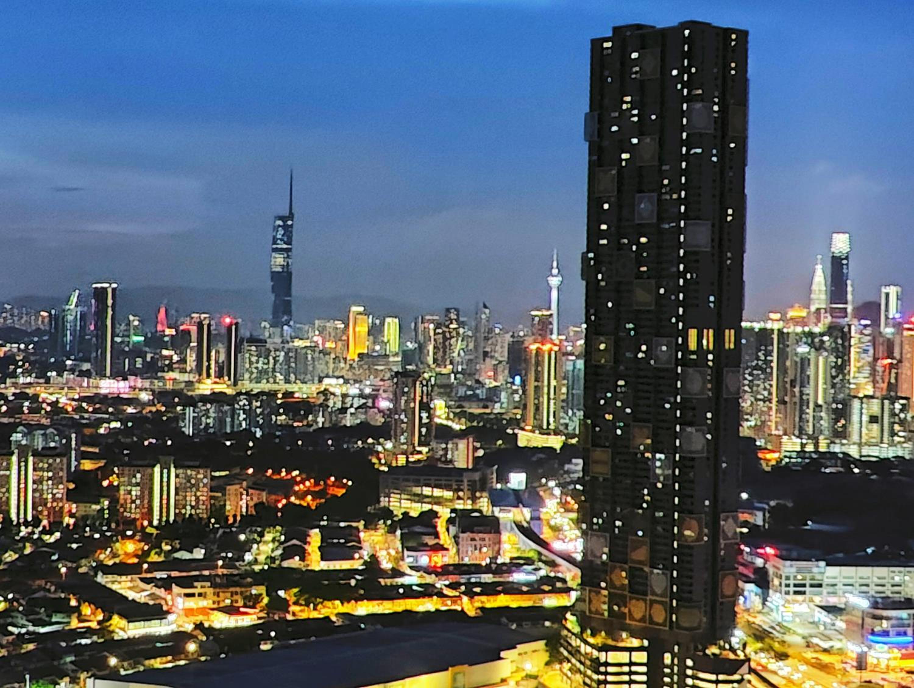 Eko Cheras Mall Duplex 双阳台 Kuala Lumpur MRT & 精品Loft