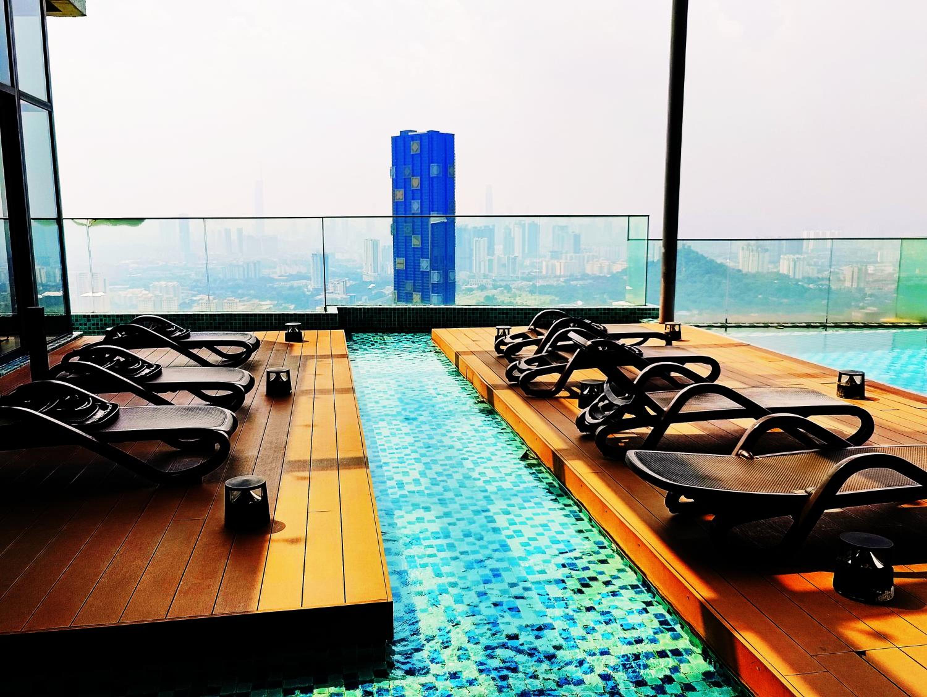 Eko Cheras Mall Duplex 双阳台 Kuala Lumpur MRT & 精品Loft