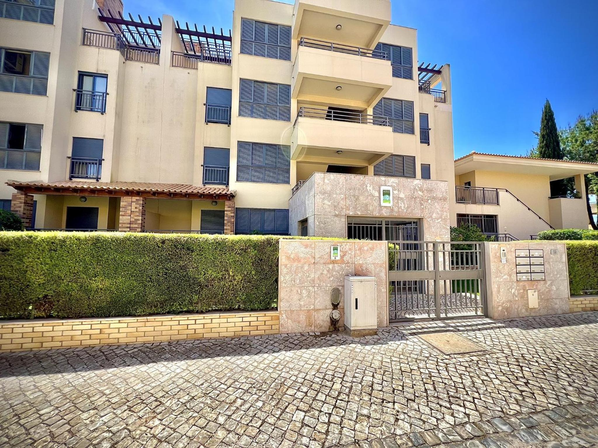 Vilamoura Prestige 2 With Pool by Homing view 5