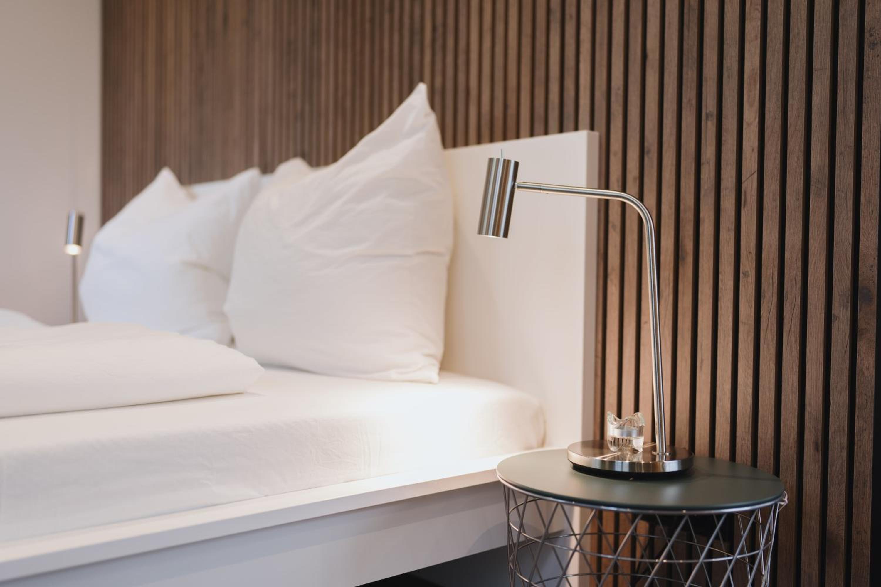 Homely Berlin - Luxury Loft, Modern, Near Kurfürstendamm I Cafe